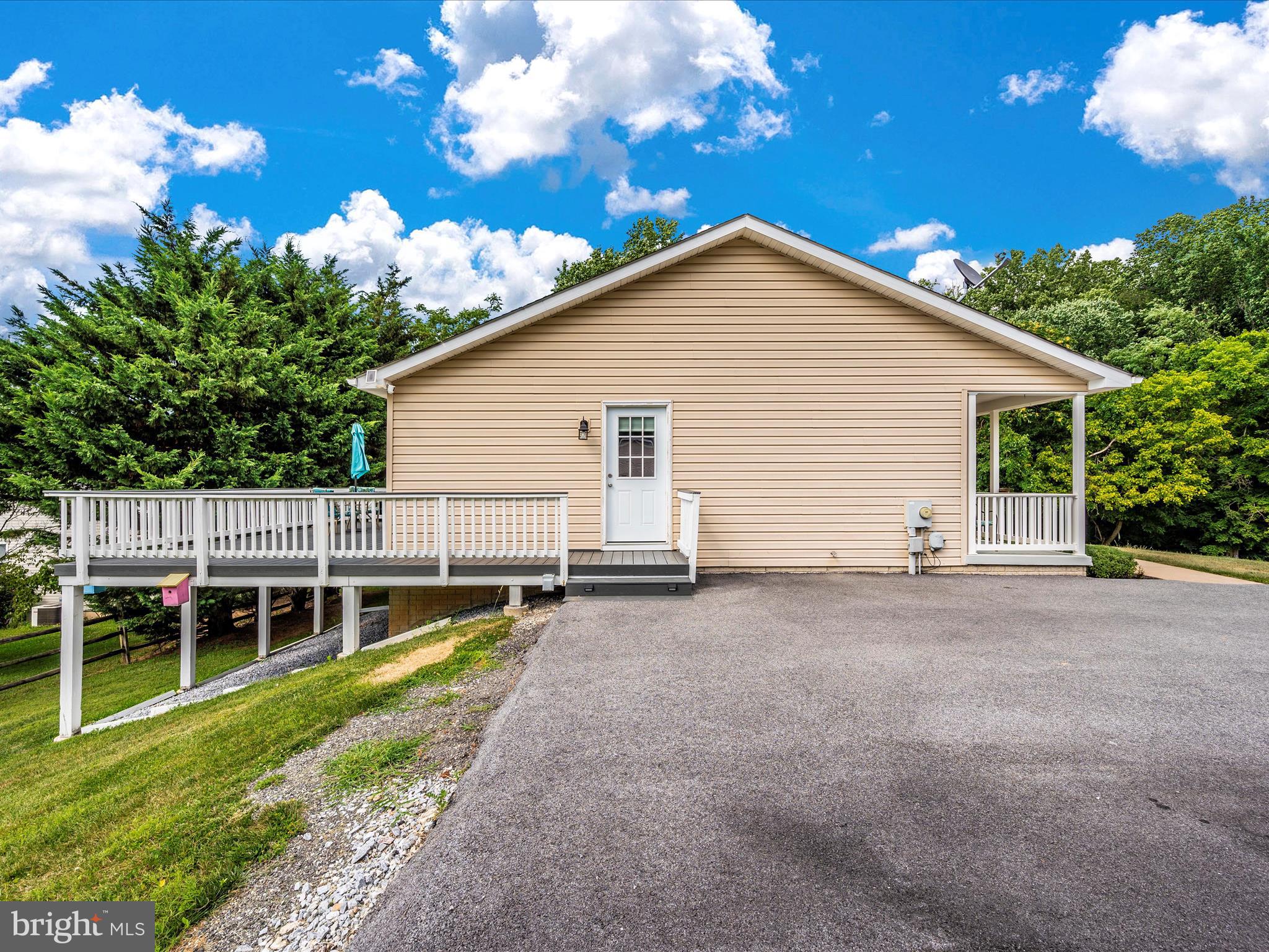 KEEDYSVILLE - Residential