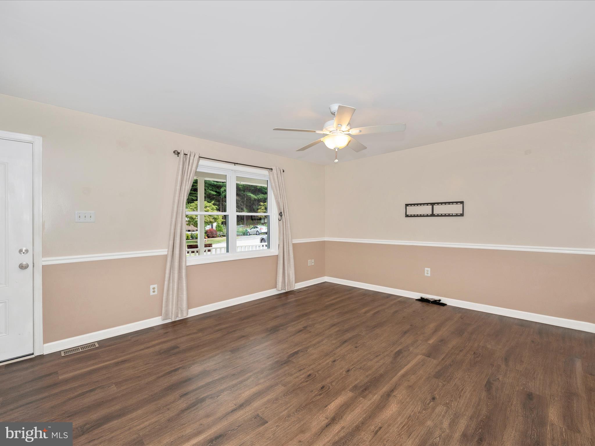 KEEDYSVILLE - Residential