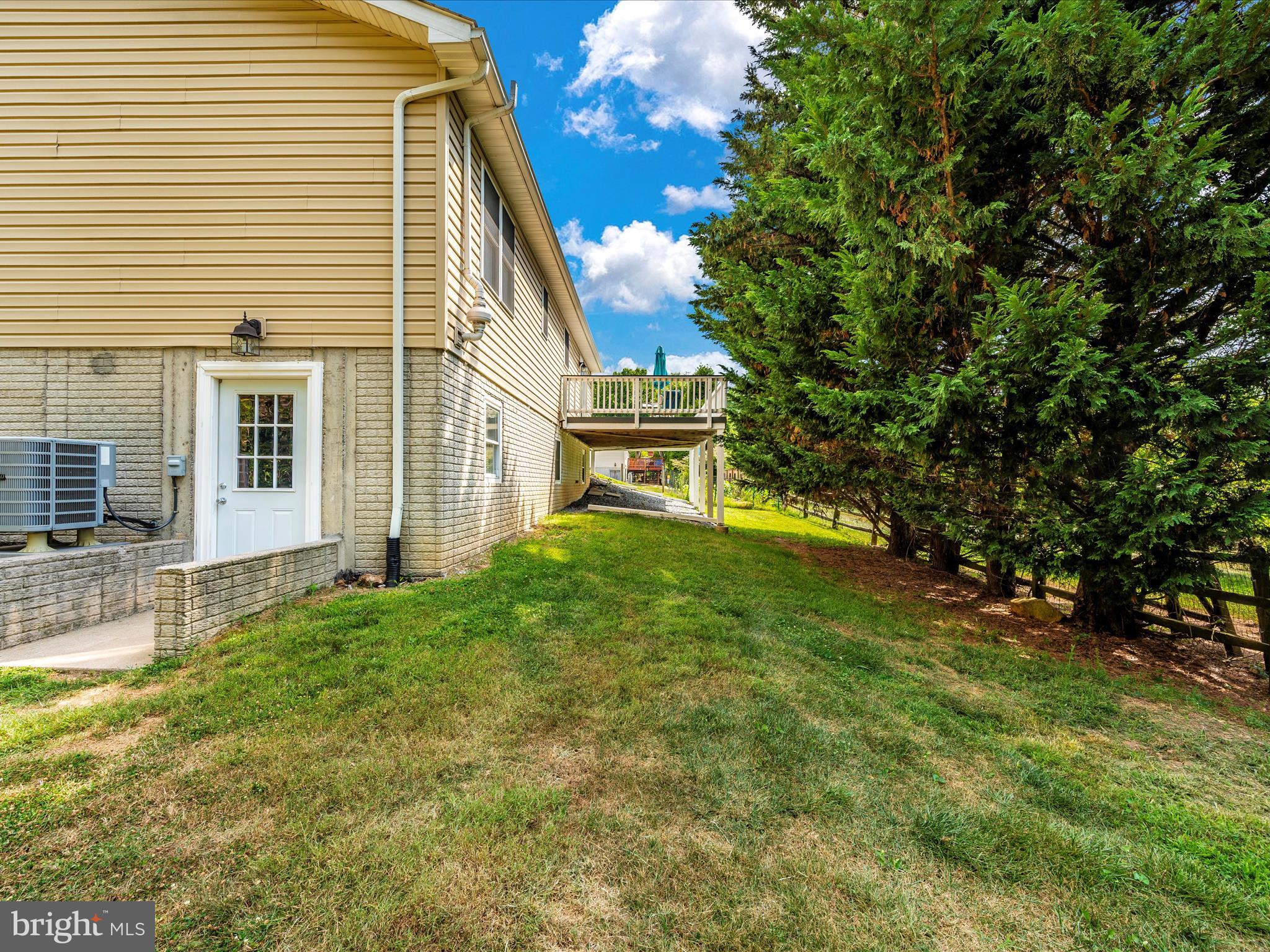 KEEDYSVILLE - Residential