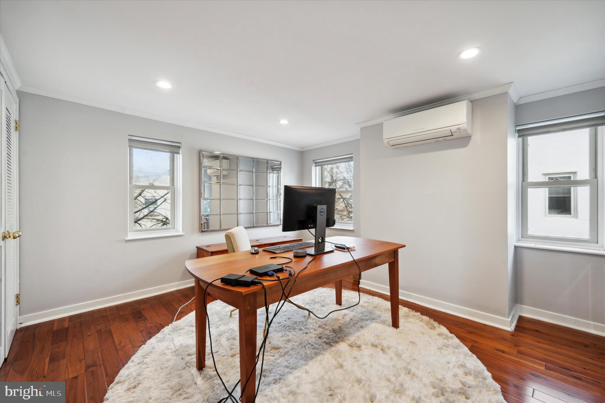 BELLA VISTA - Residential