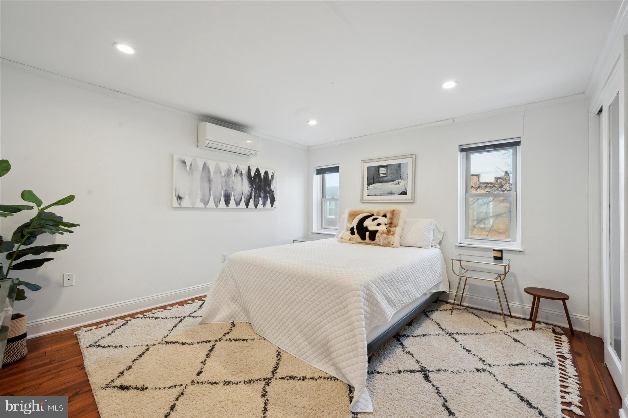 BELLA VISTA - Residential