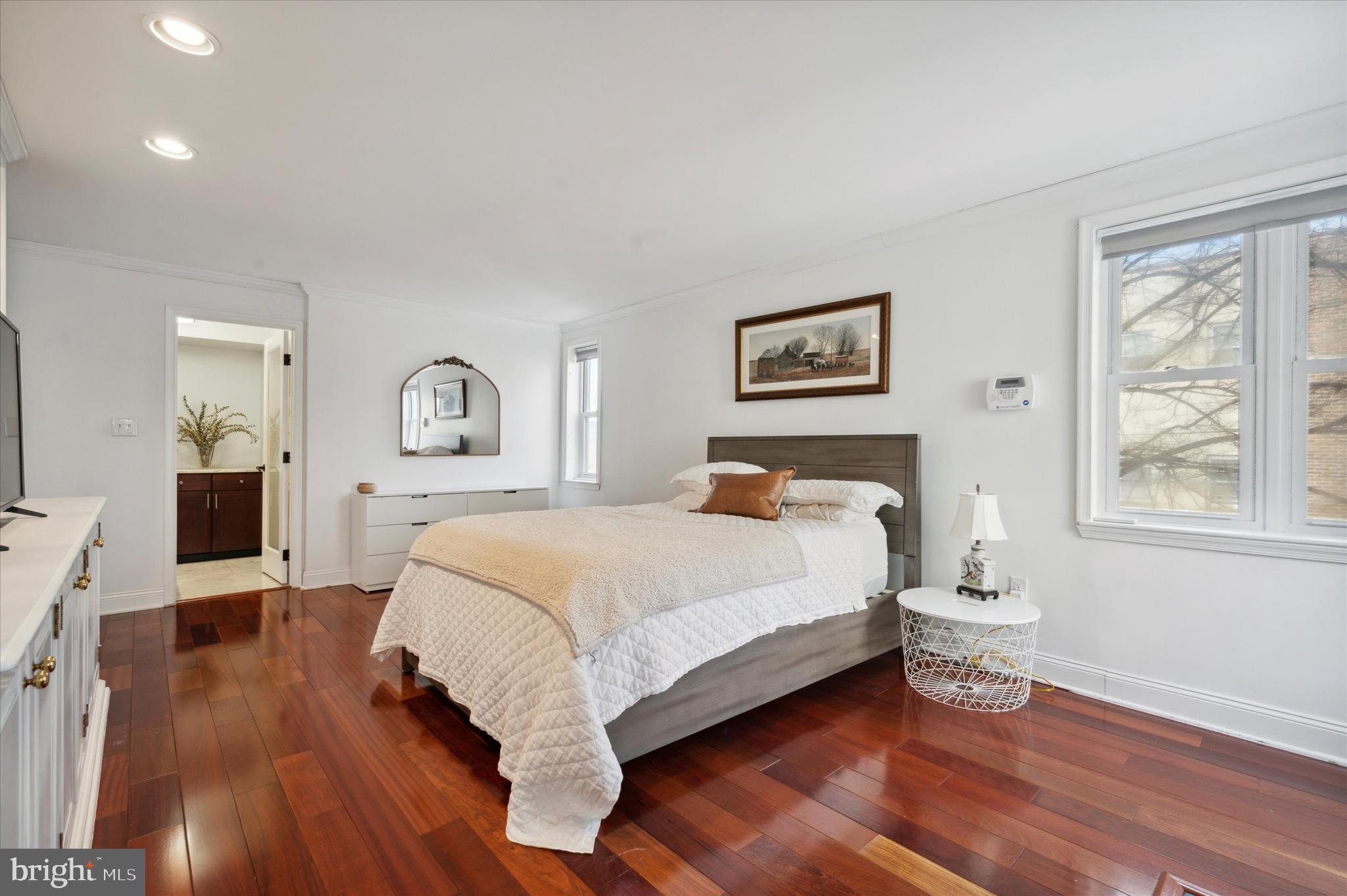 BELLA VISTA - Residential