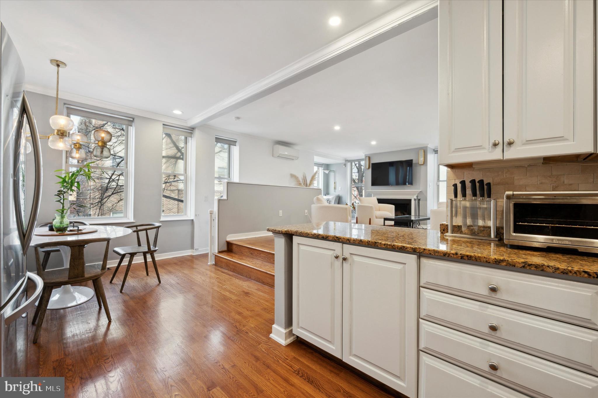 BELLA VISTA - Residential