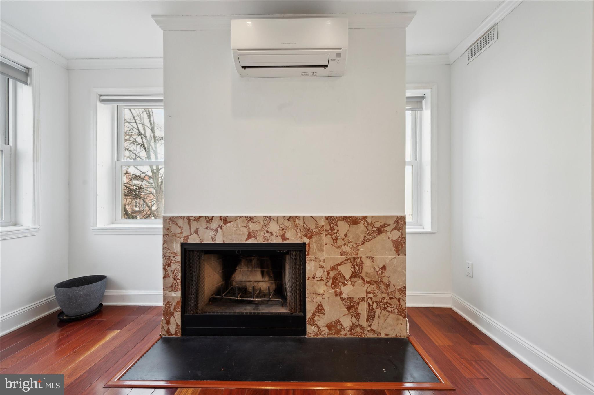 BELLA VISTA - Residential