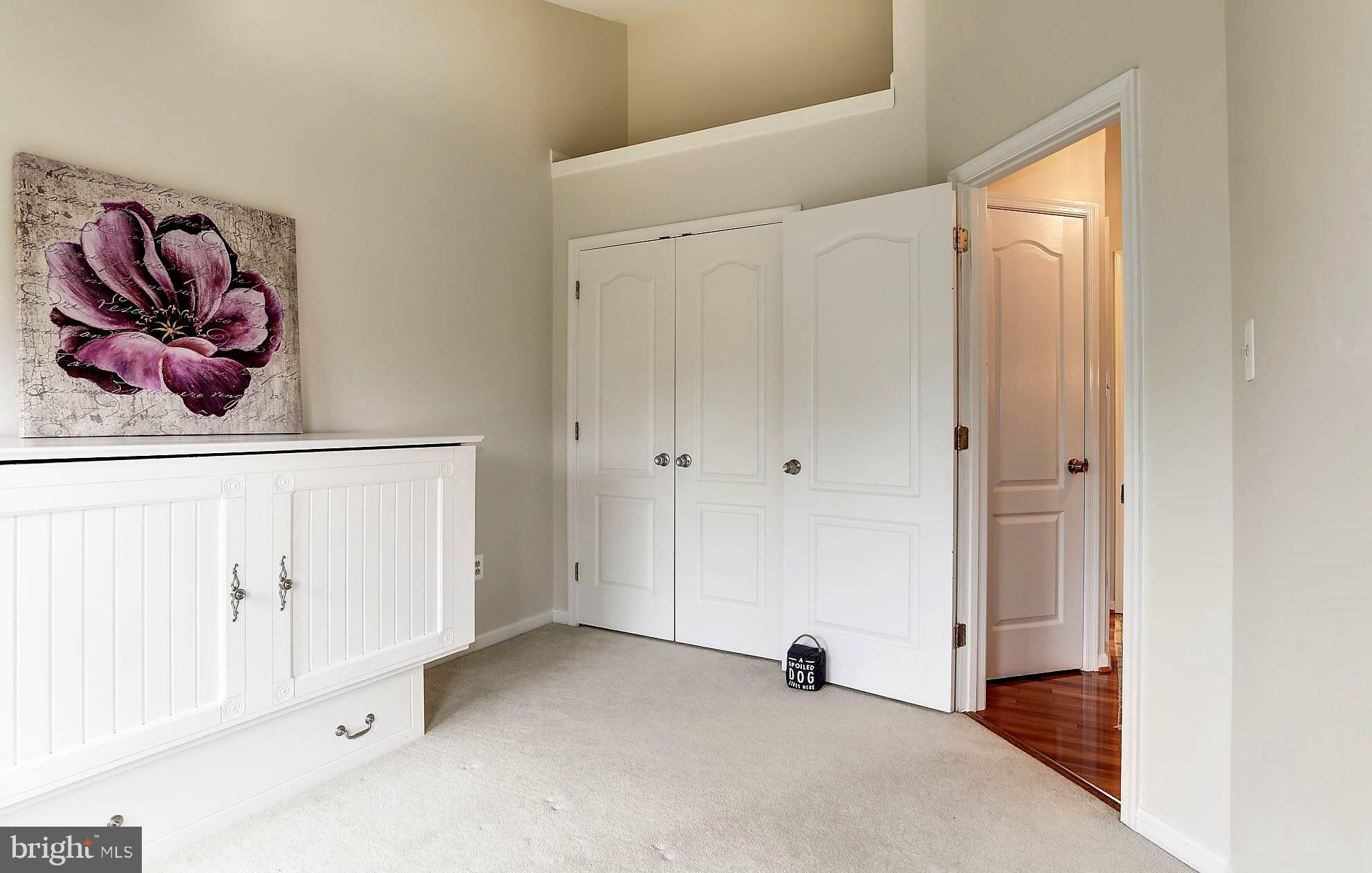 EDGEWATER AT TOWN CENTER - Residential Lease