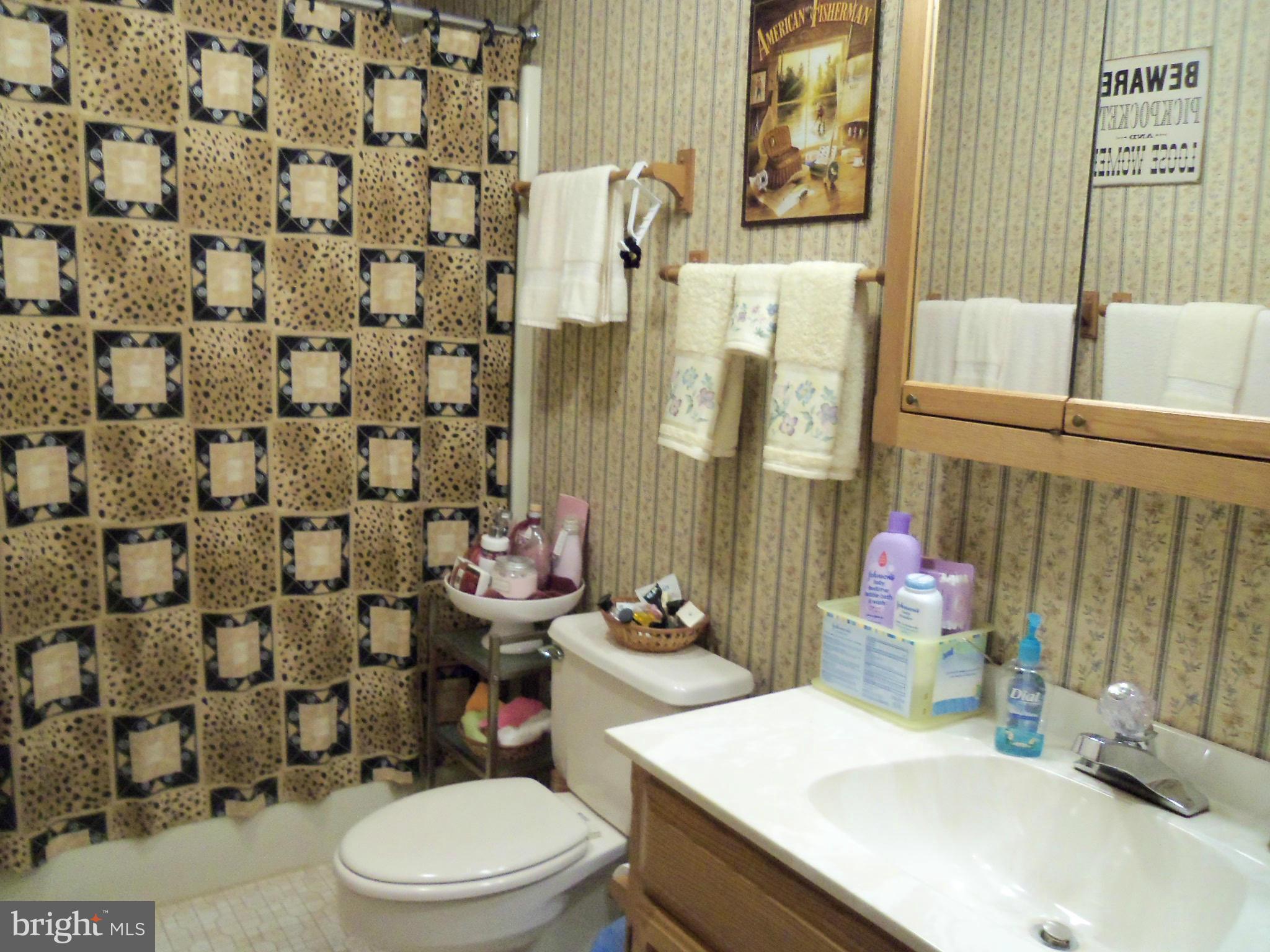 NEW HOPE ACRES - Residential Lease