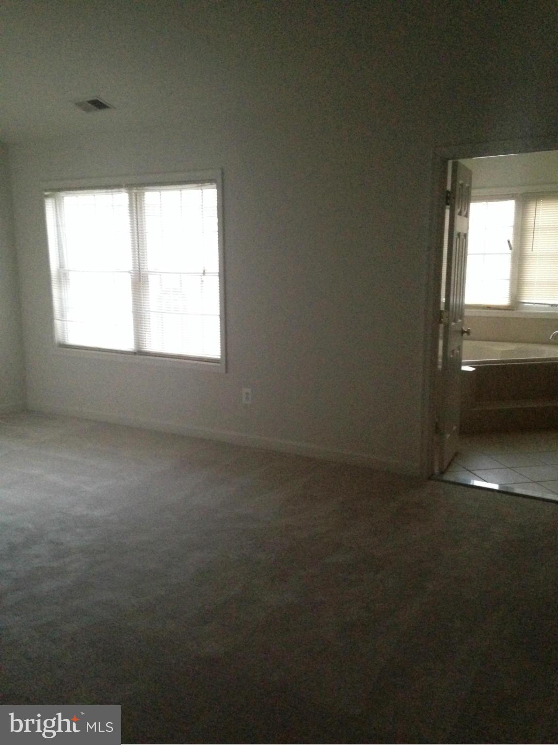 FAIRCREST - Residential Lease