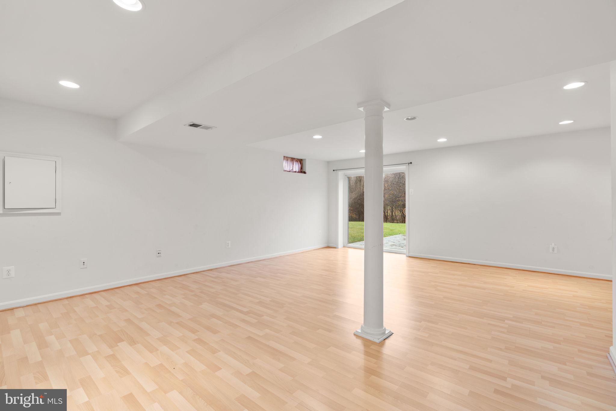 CHERRY CREEK OVERLOOK - Residential Lease