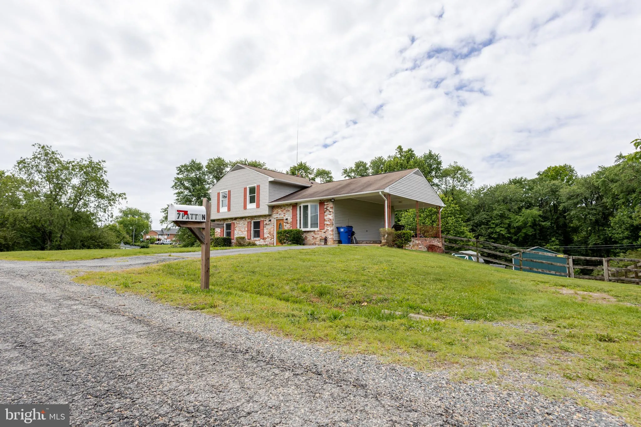 Fredericksburg, Virginia 22406, United States, 4 Bedrooms Bedrooms, ,3 BathroomsBathrooms,Residential,Active,138449