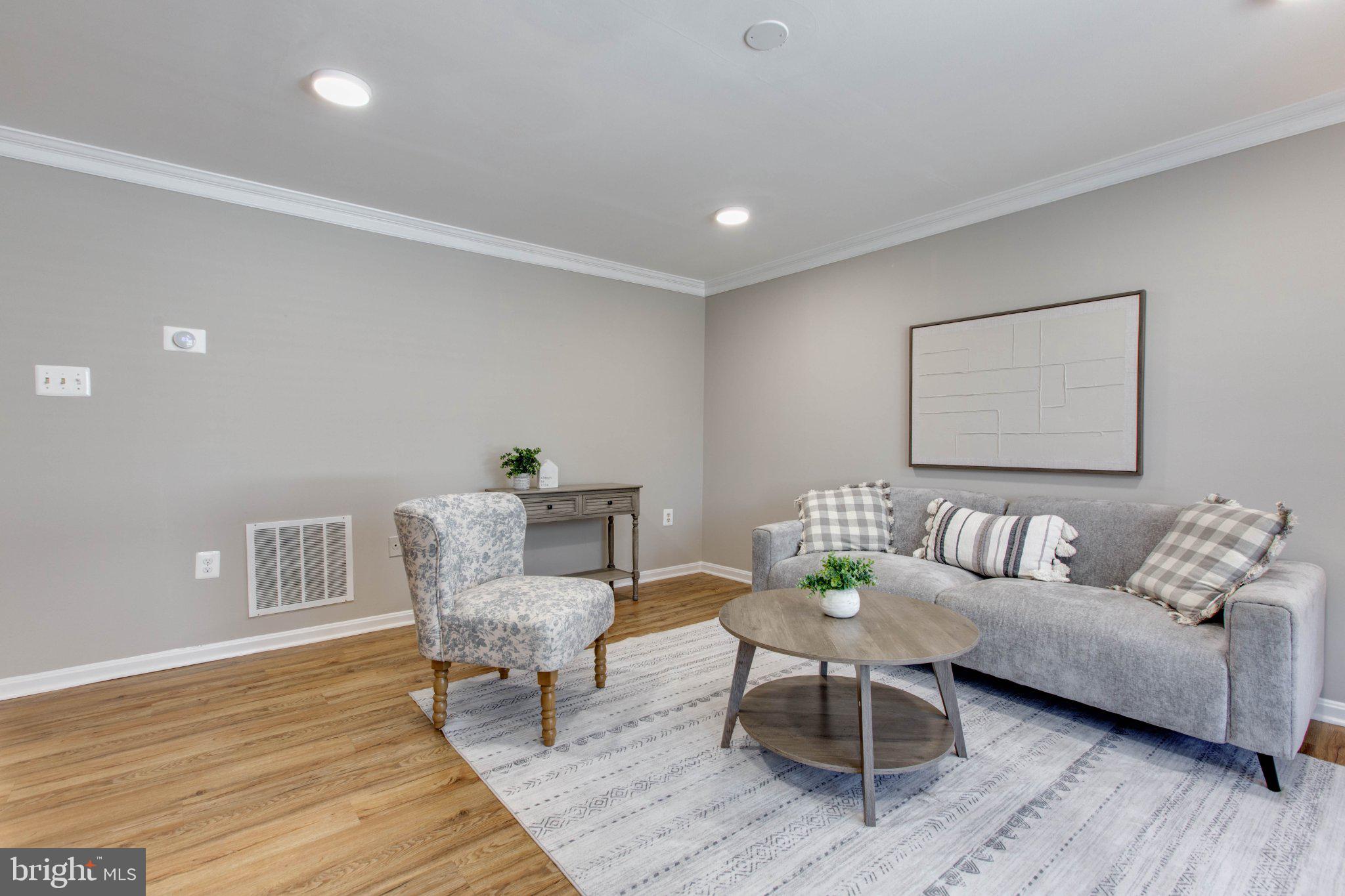 7250 PROCOPIO CIRCLE