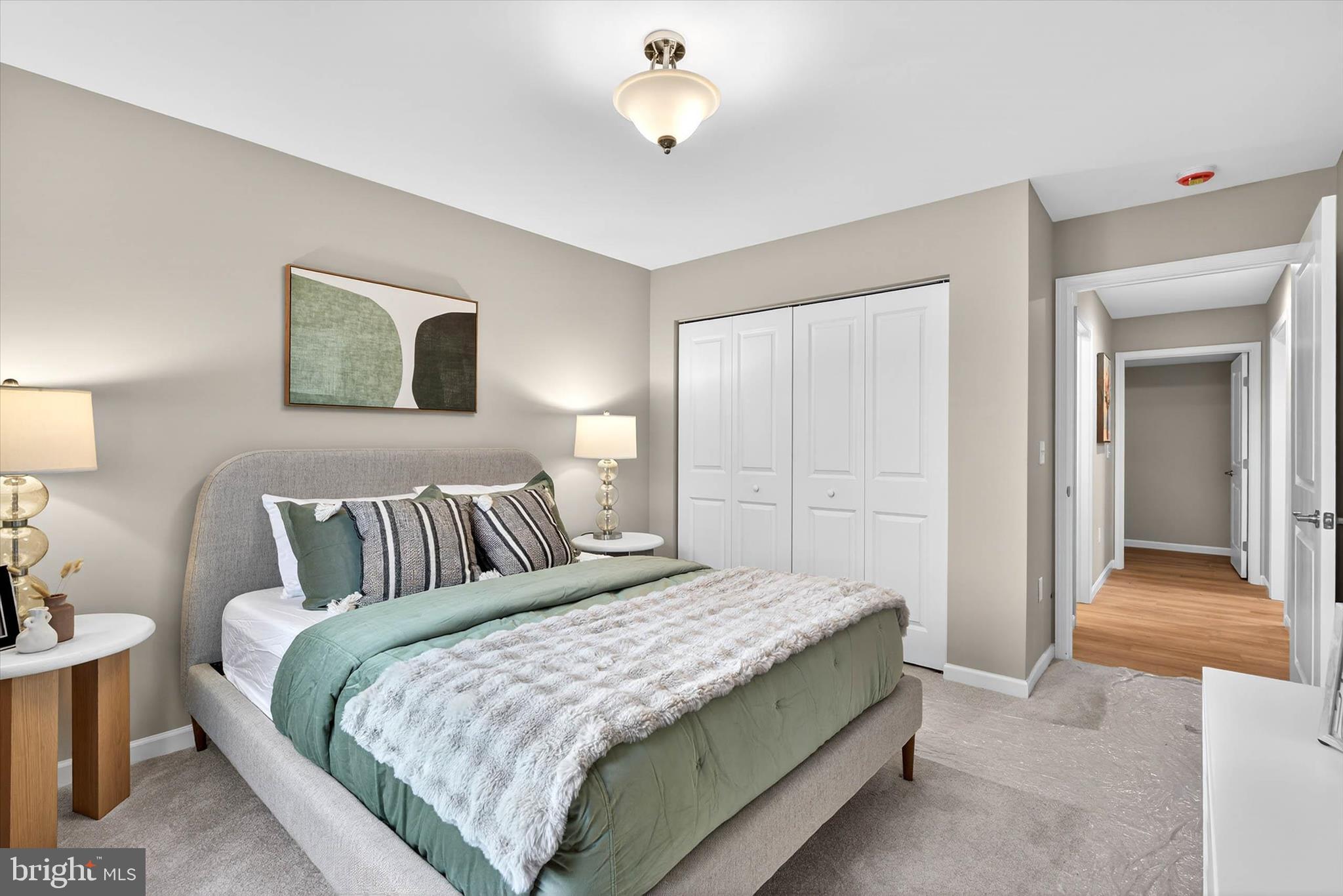 SOUTHERN VILLAGE - Residential