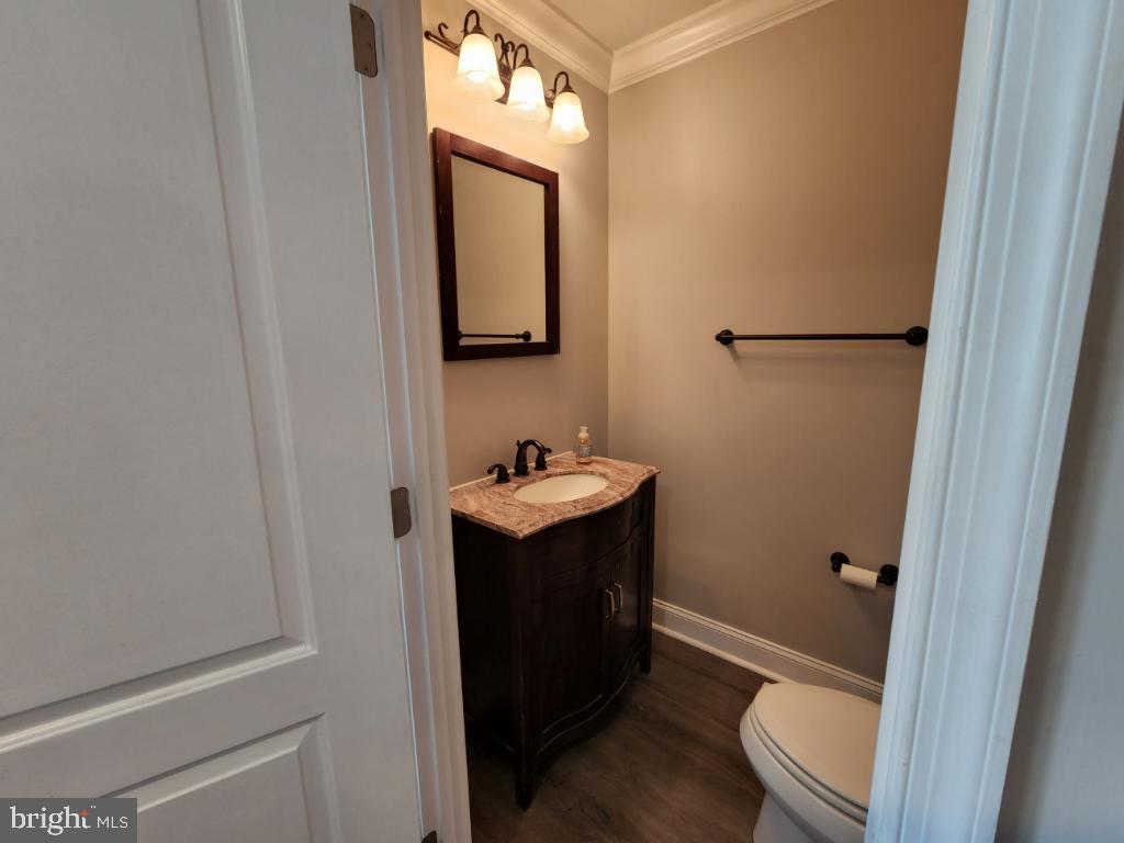 HAMPSTEAD - Residential