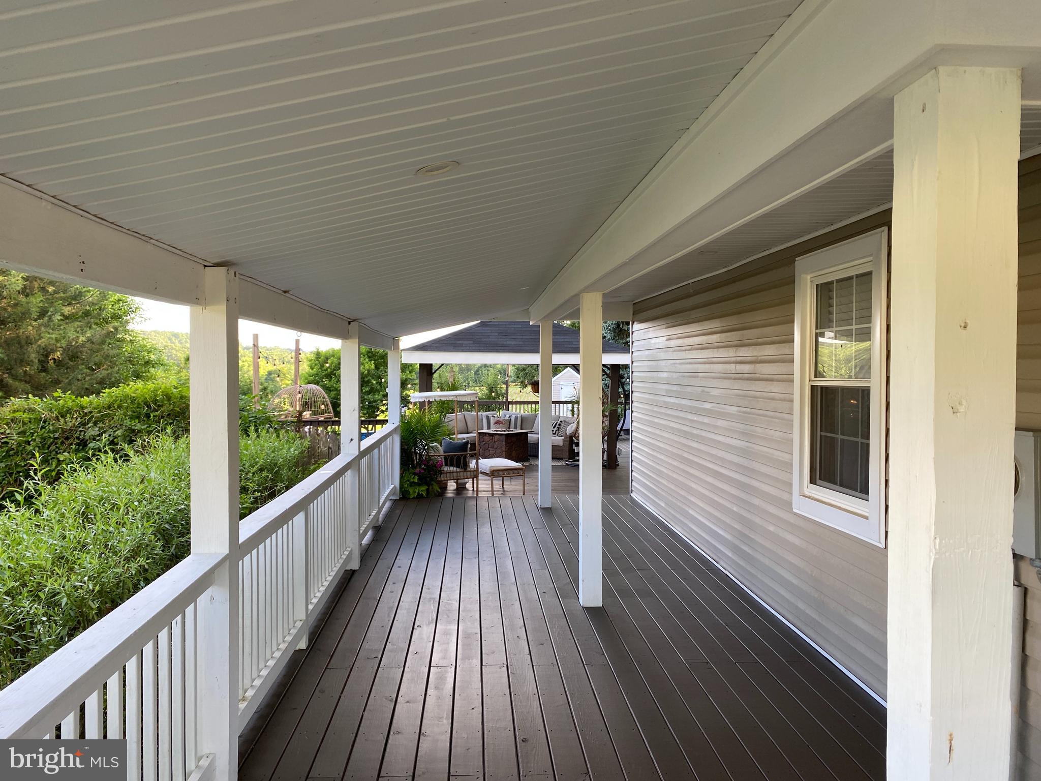 HAMPSTEAD - Residential