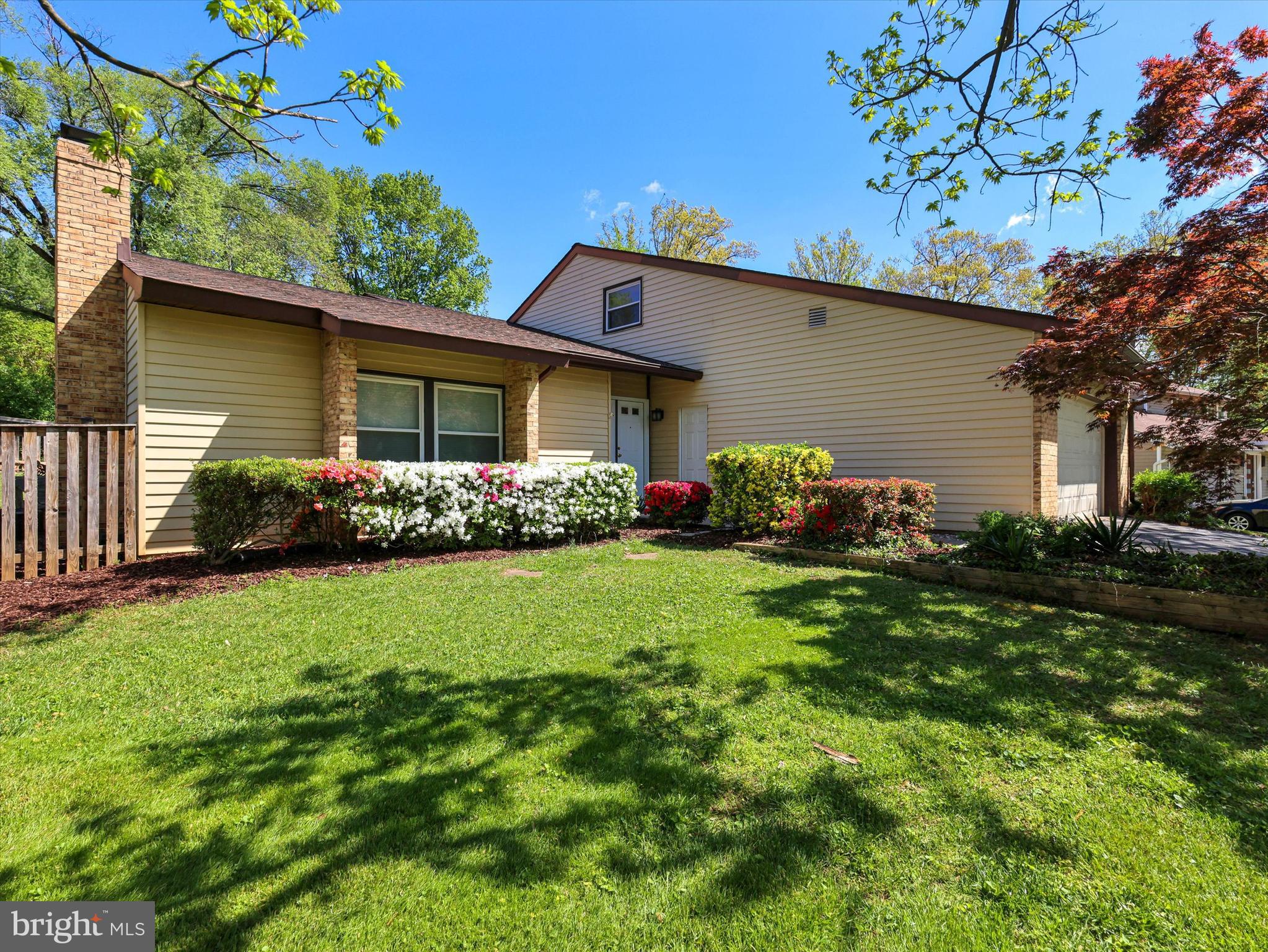 20 RUNNING BROOK LANE