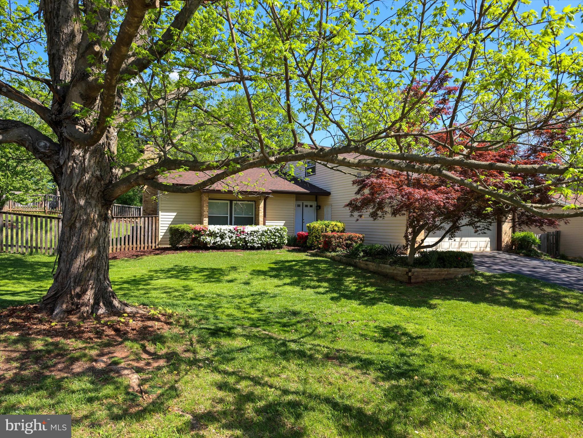 20 RUNNING BROOK LANE