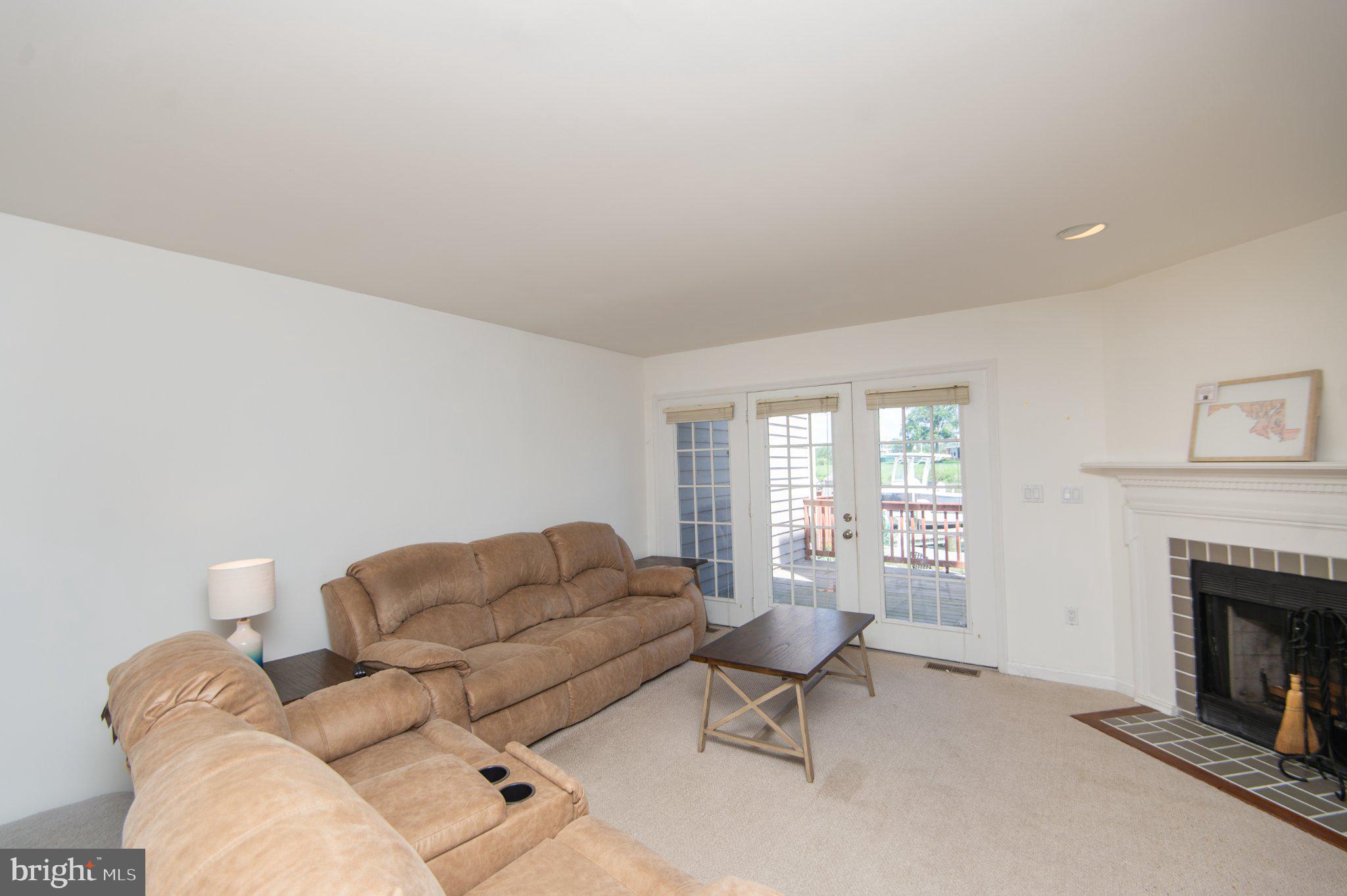 WARWICK LANDING - Residential