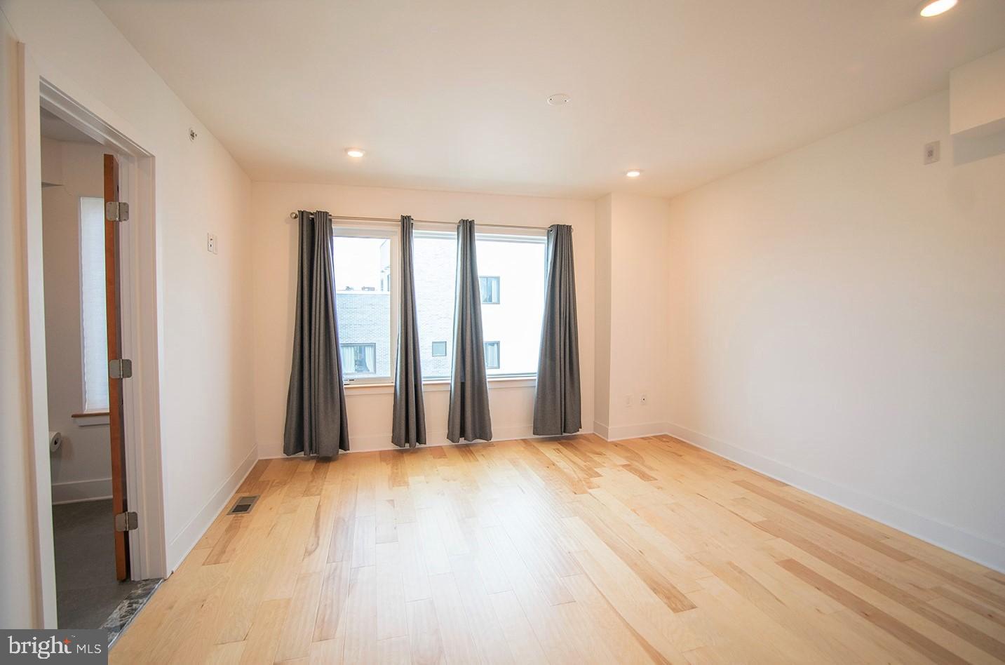 FRANCISVILLE - Residential Lease