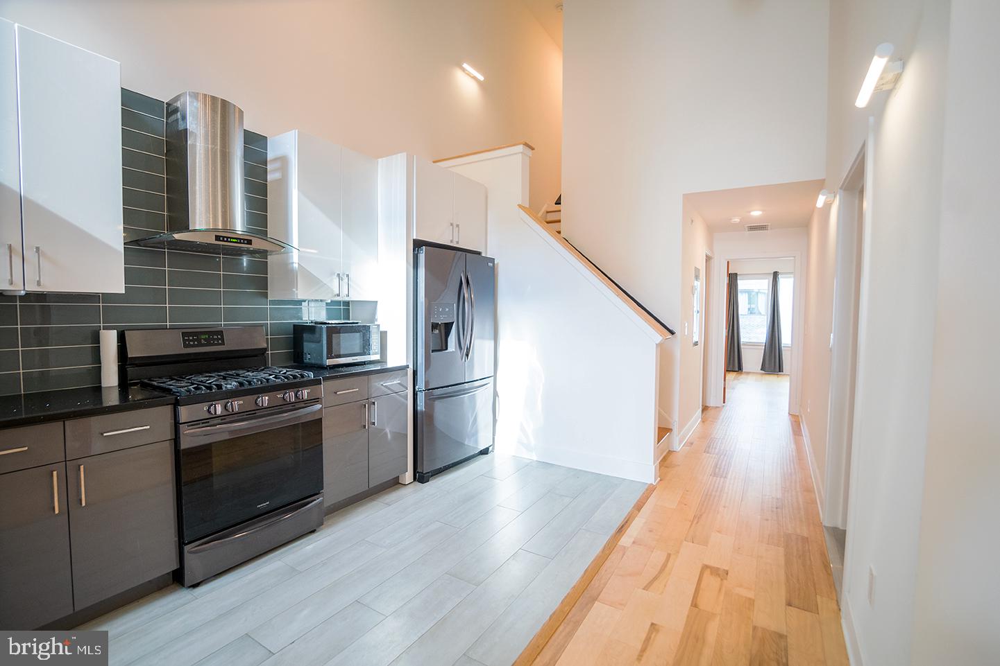 FRANCISVILLE - Residential Lease