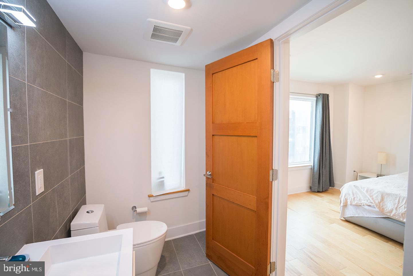 FRANCISVILLE - Residential Lease