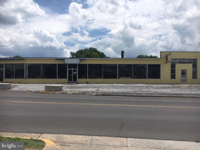 129 W OLD CROSS ROAD 131