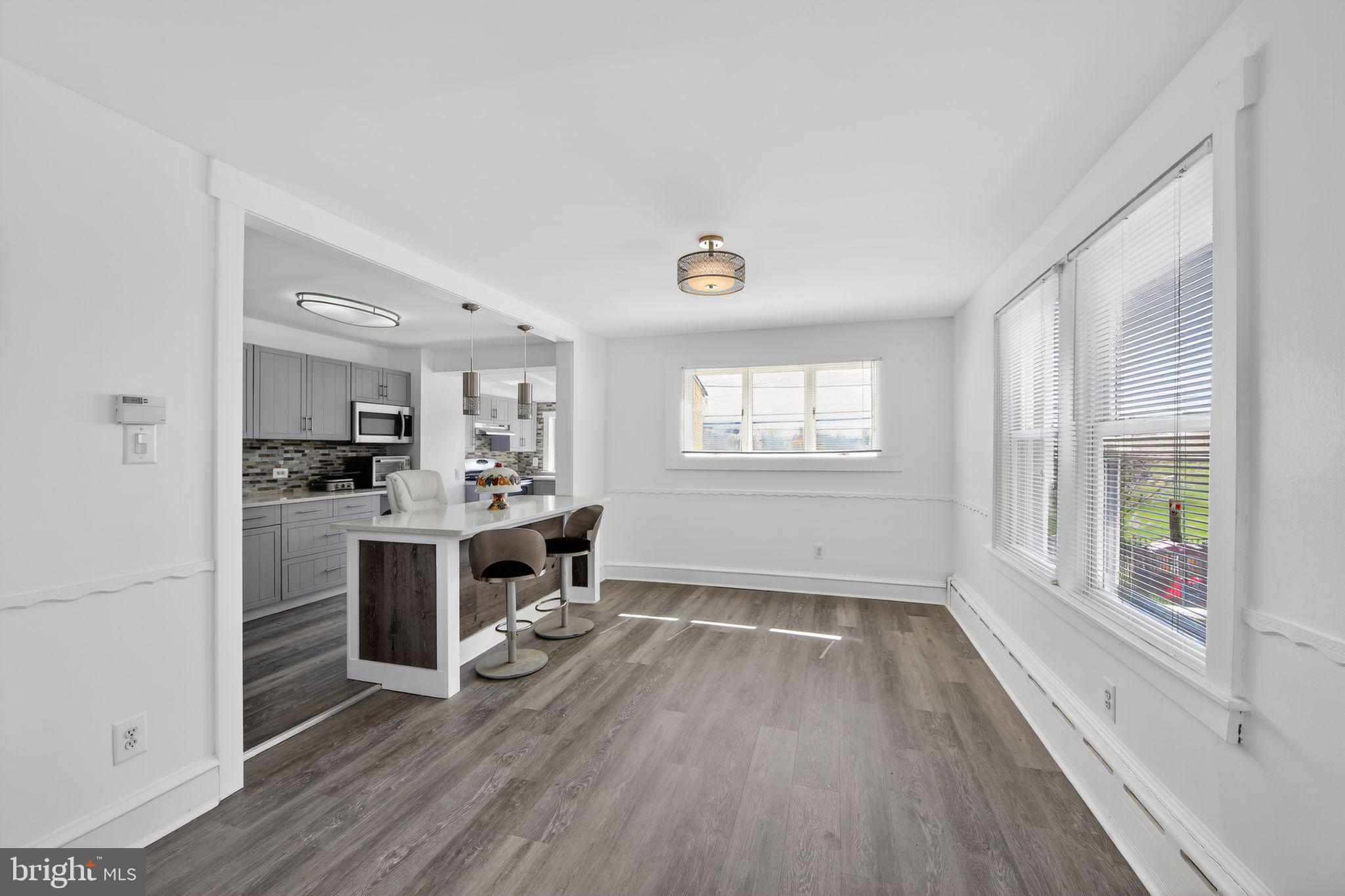 BRYN MAWR - Residential