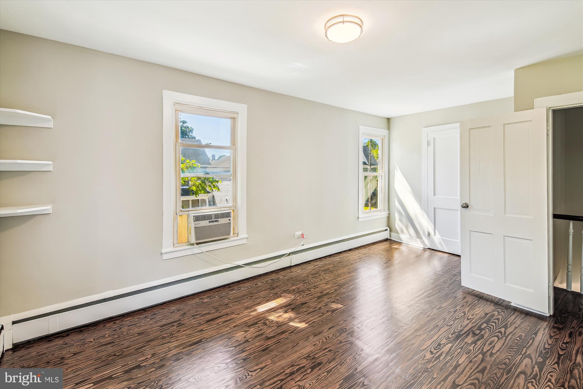 CAMBRIDGE HISTORIC DISTRICT - Residential