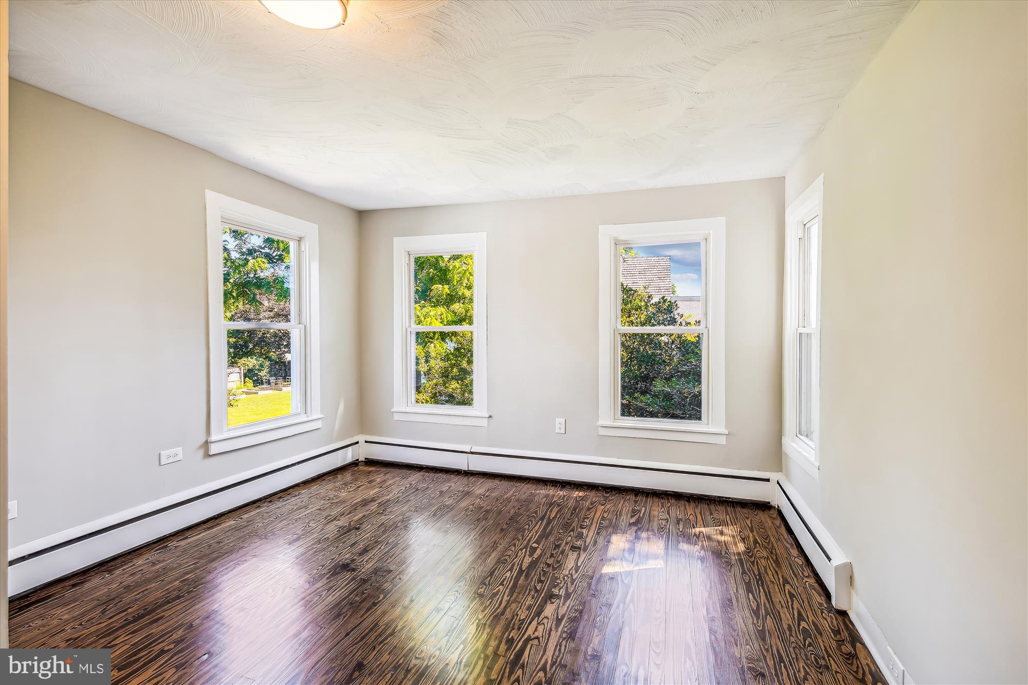 CAMBRIDGE HISTORIC DISTRICT - Residential