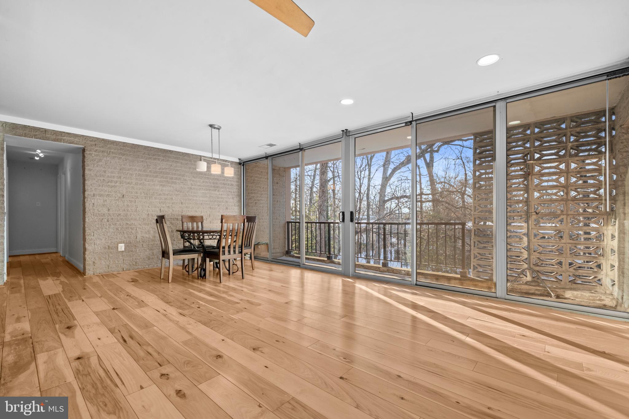 IVYMOUNT COURT - Residential