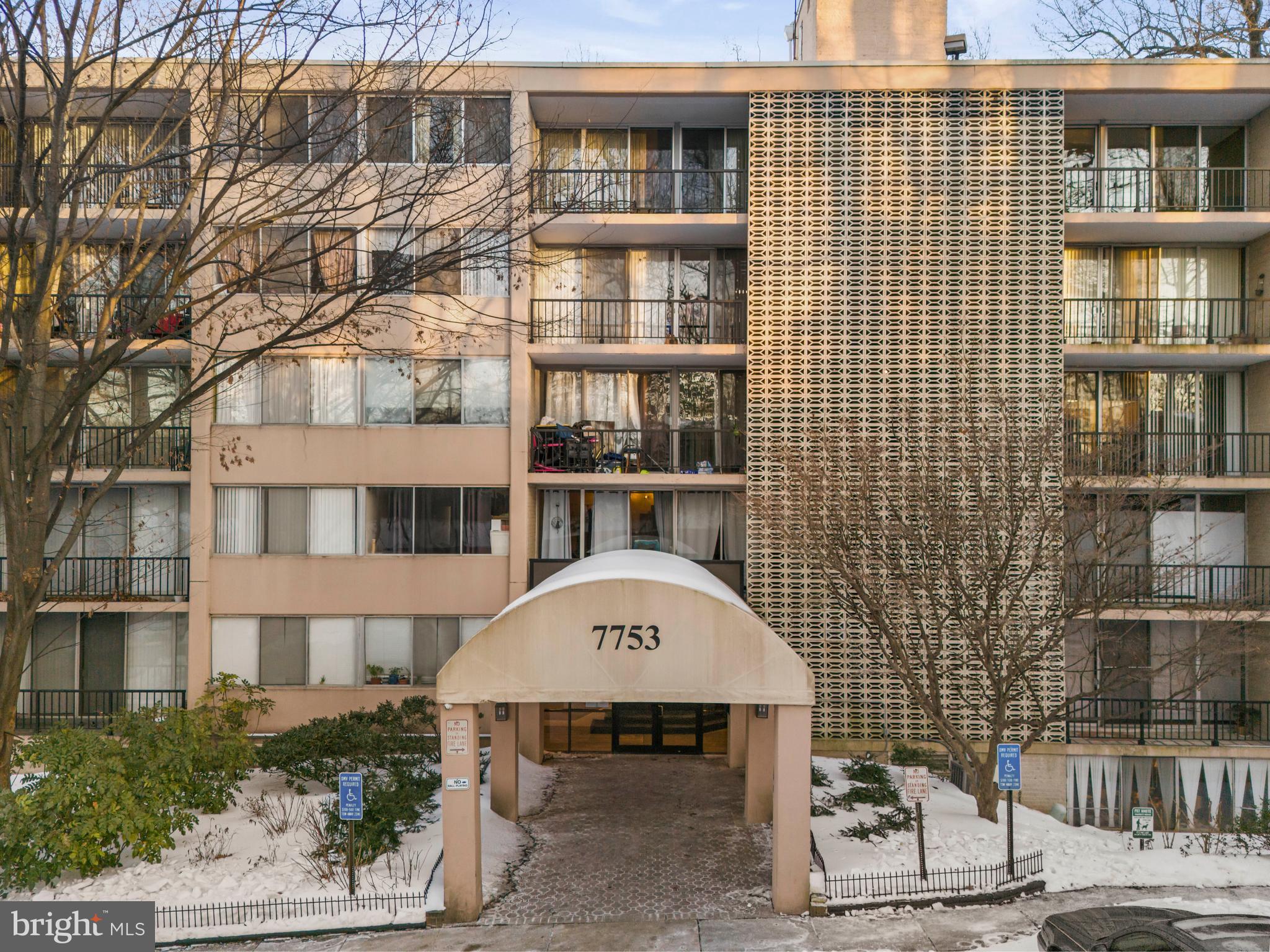 IVYMOUNT COURT - Residential