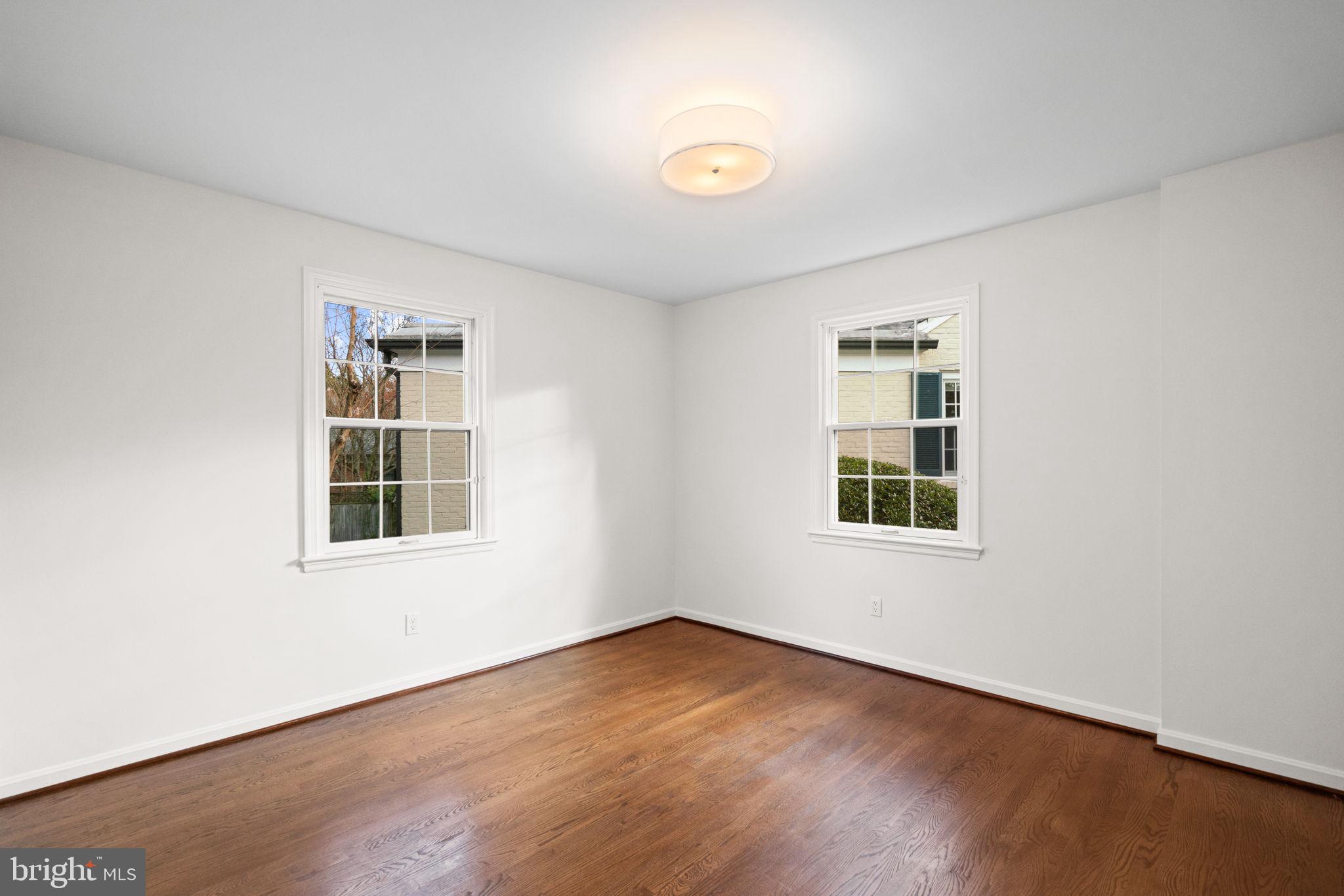 WESTMORELAND HILLS - Residential