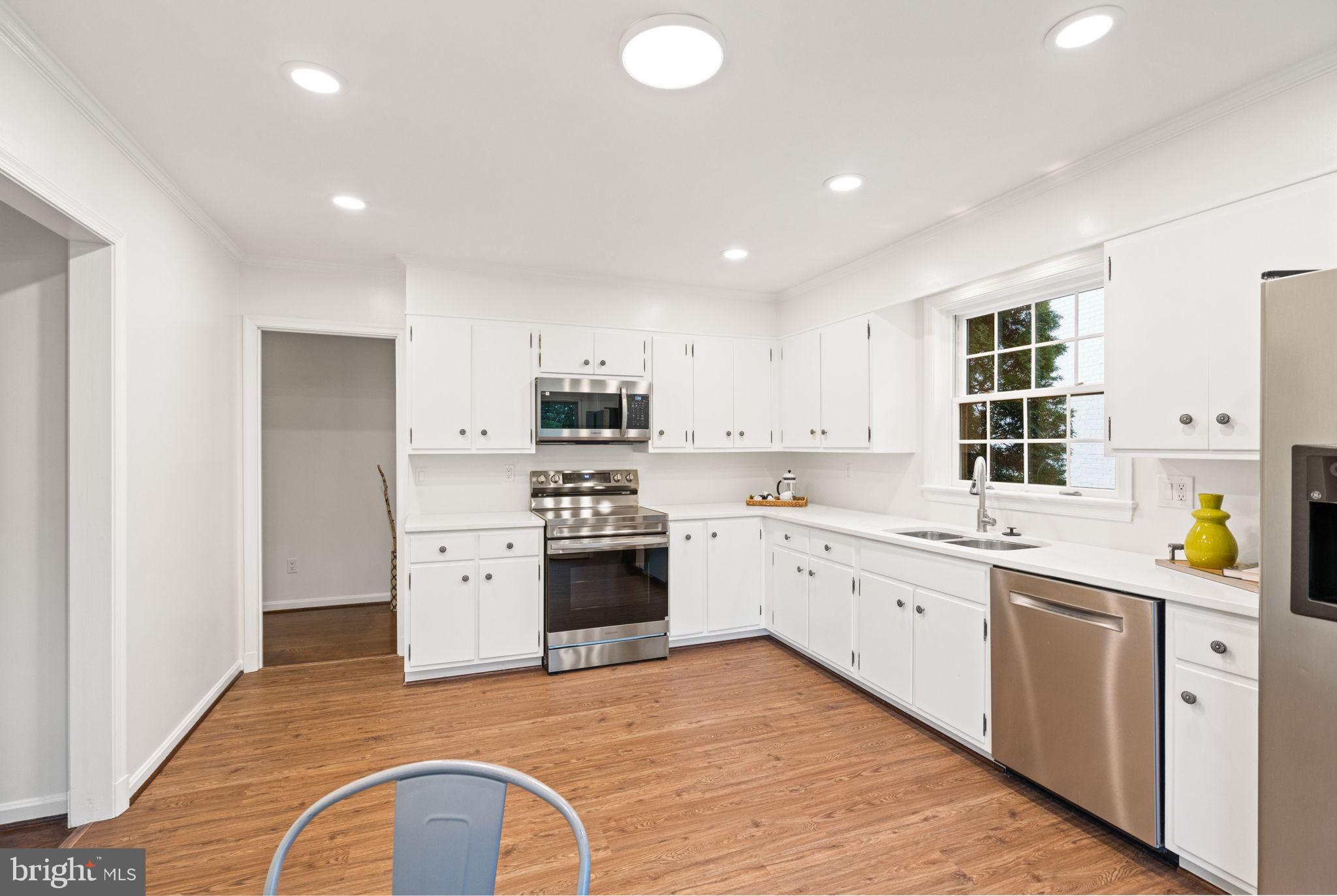 WESTMORELAND HILLS - Residential