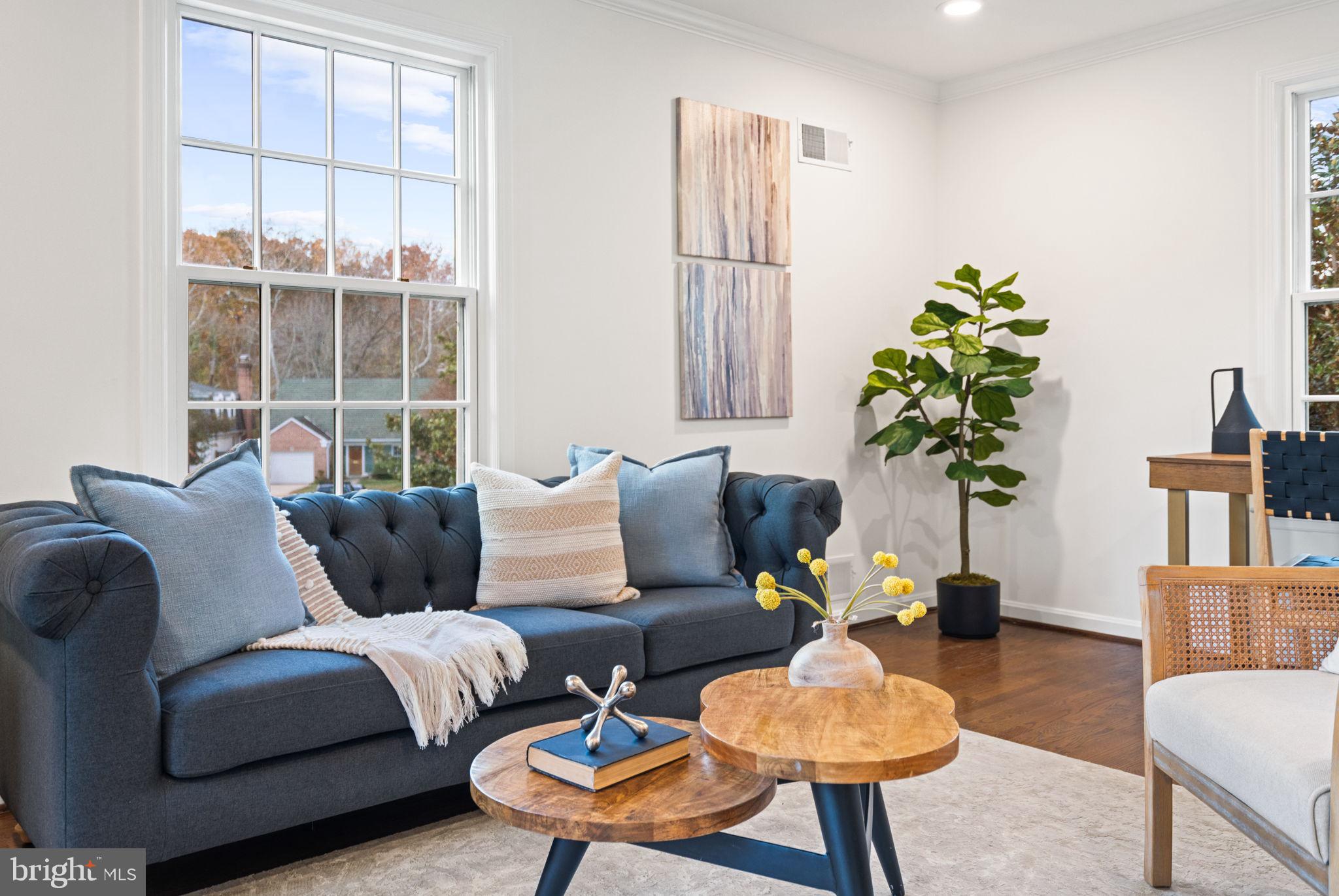 WESTMORELAND HILLS - Residential