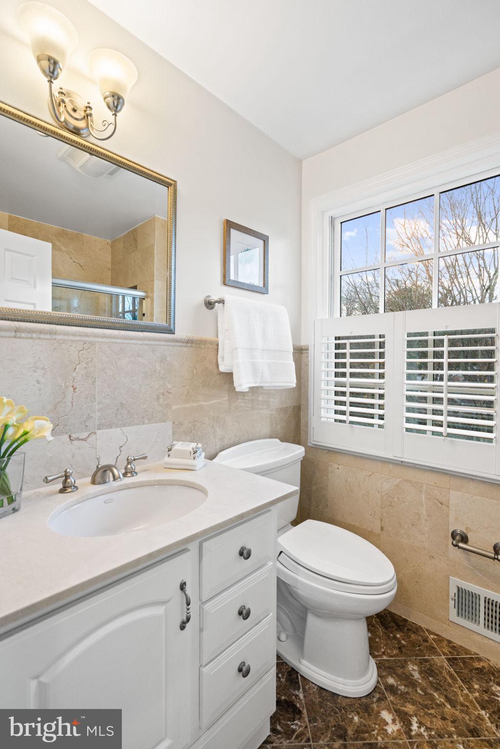 WESTMORELAND HILLS - Residential