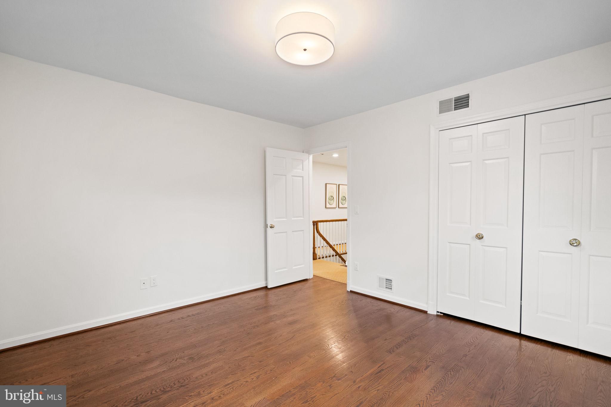 WESTMORELAND HILLS - Residential