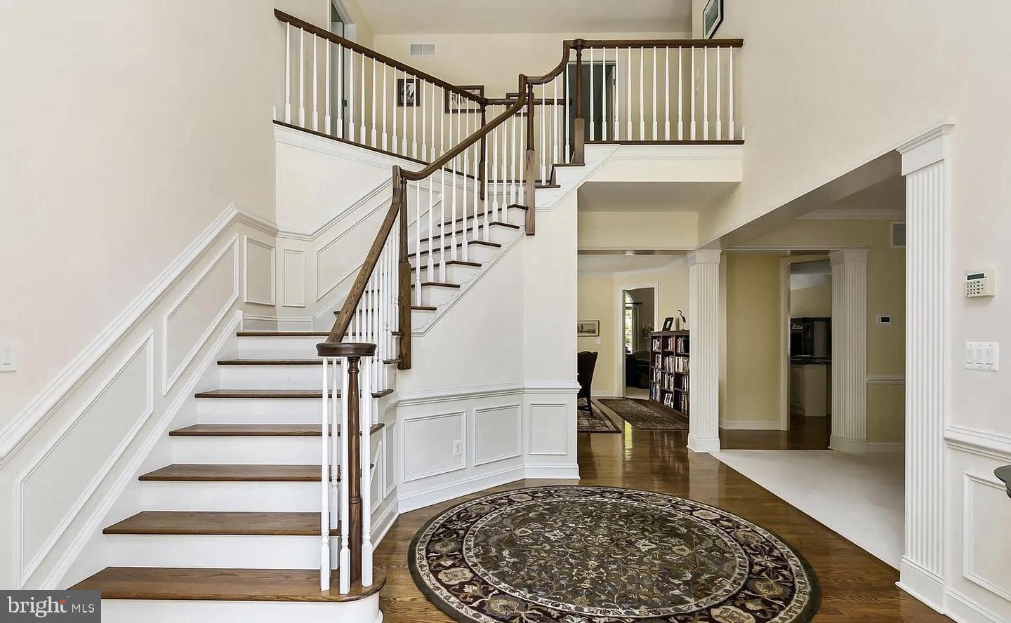 9 TIMBER GREEN COURT