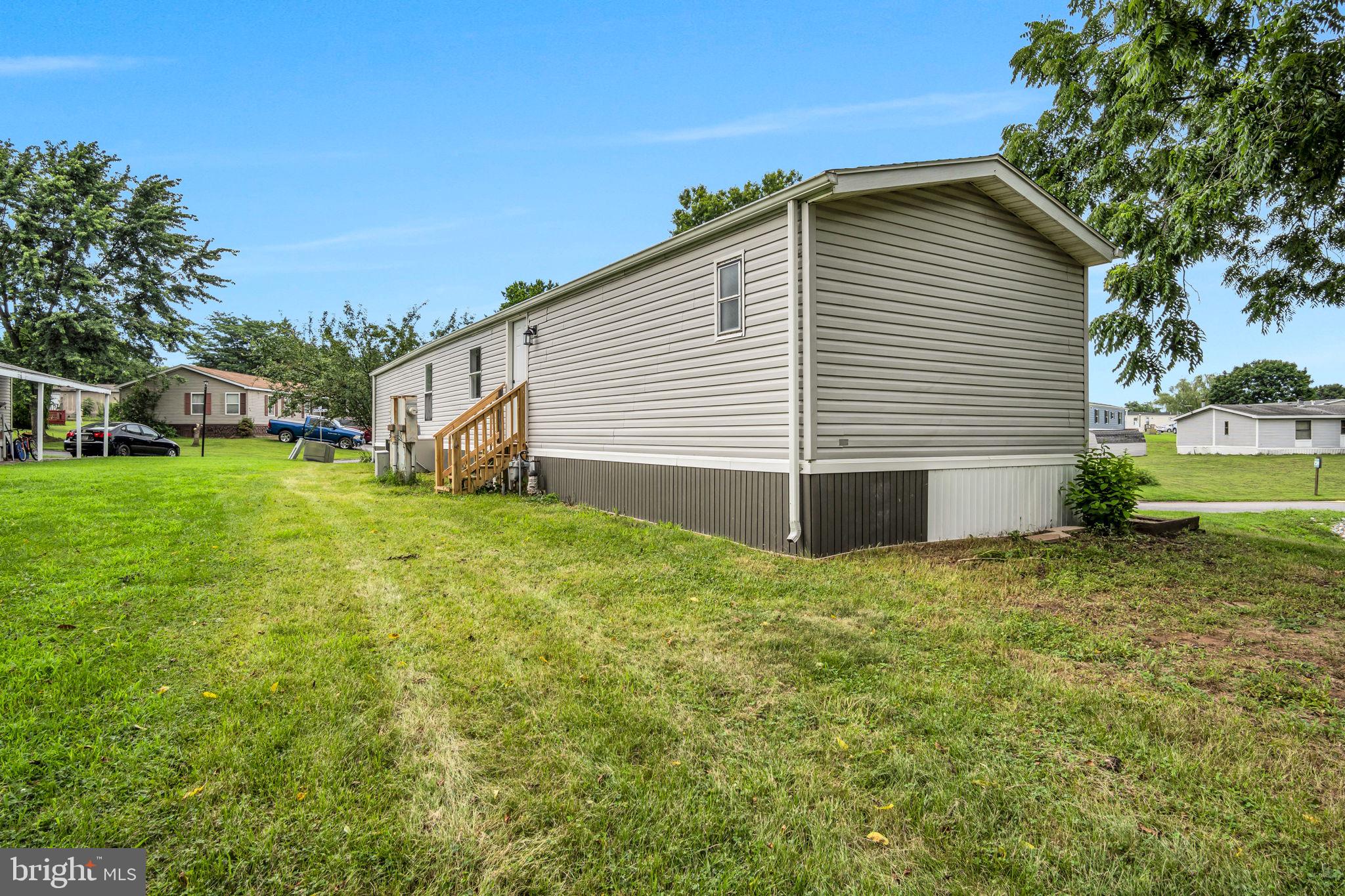 MEADOWVIEW ESTATES - Residential