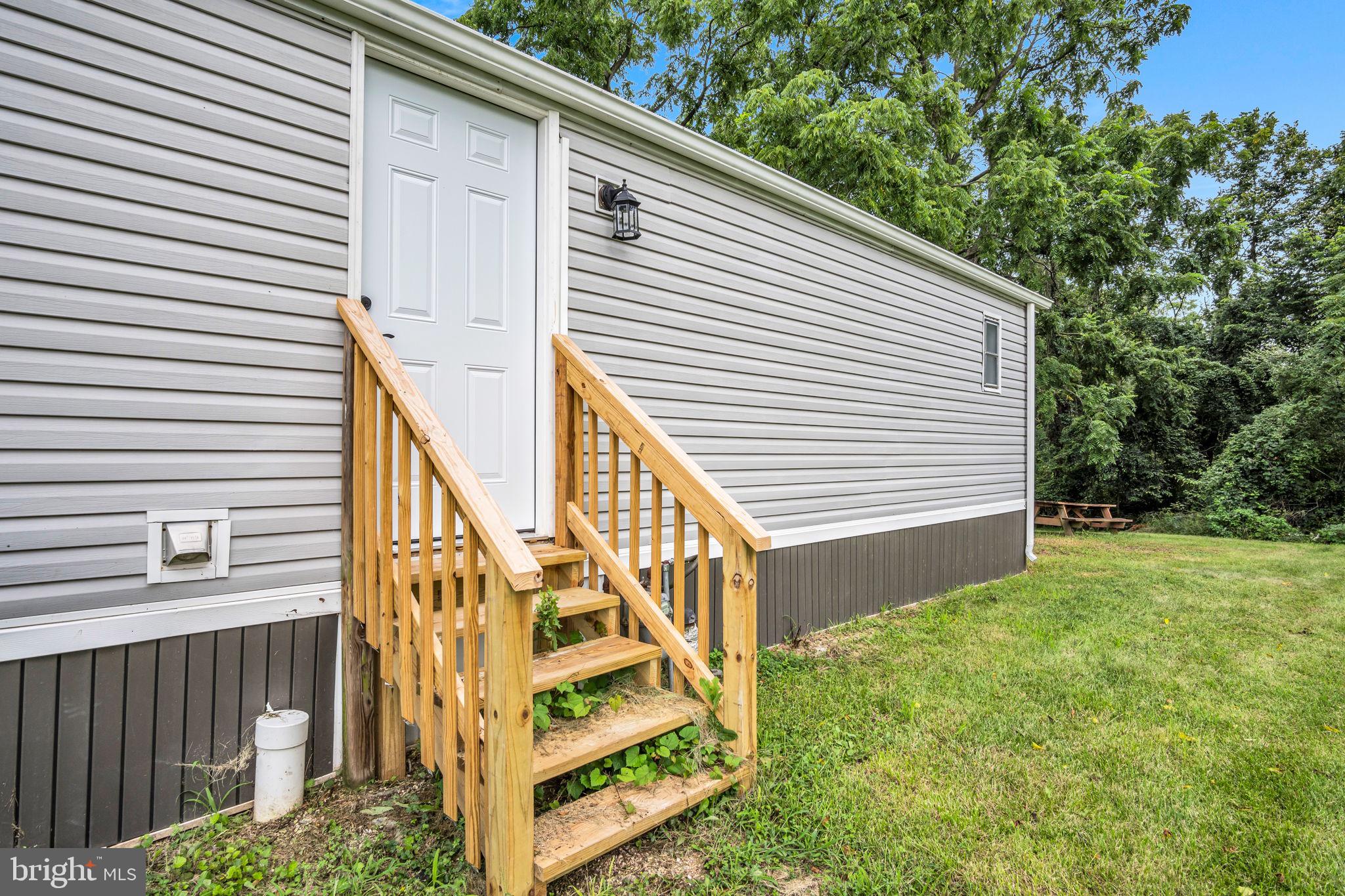 MEADOWVIEW ESTATES - Residential