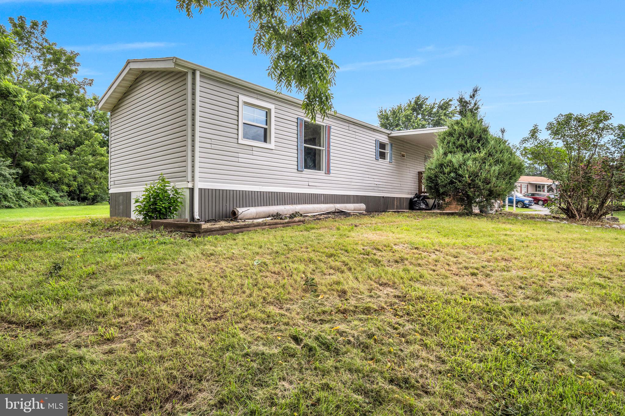 MEADOWVIEW ESTATES - Residential