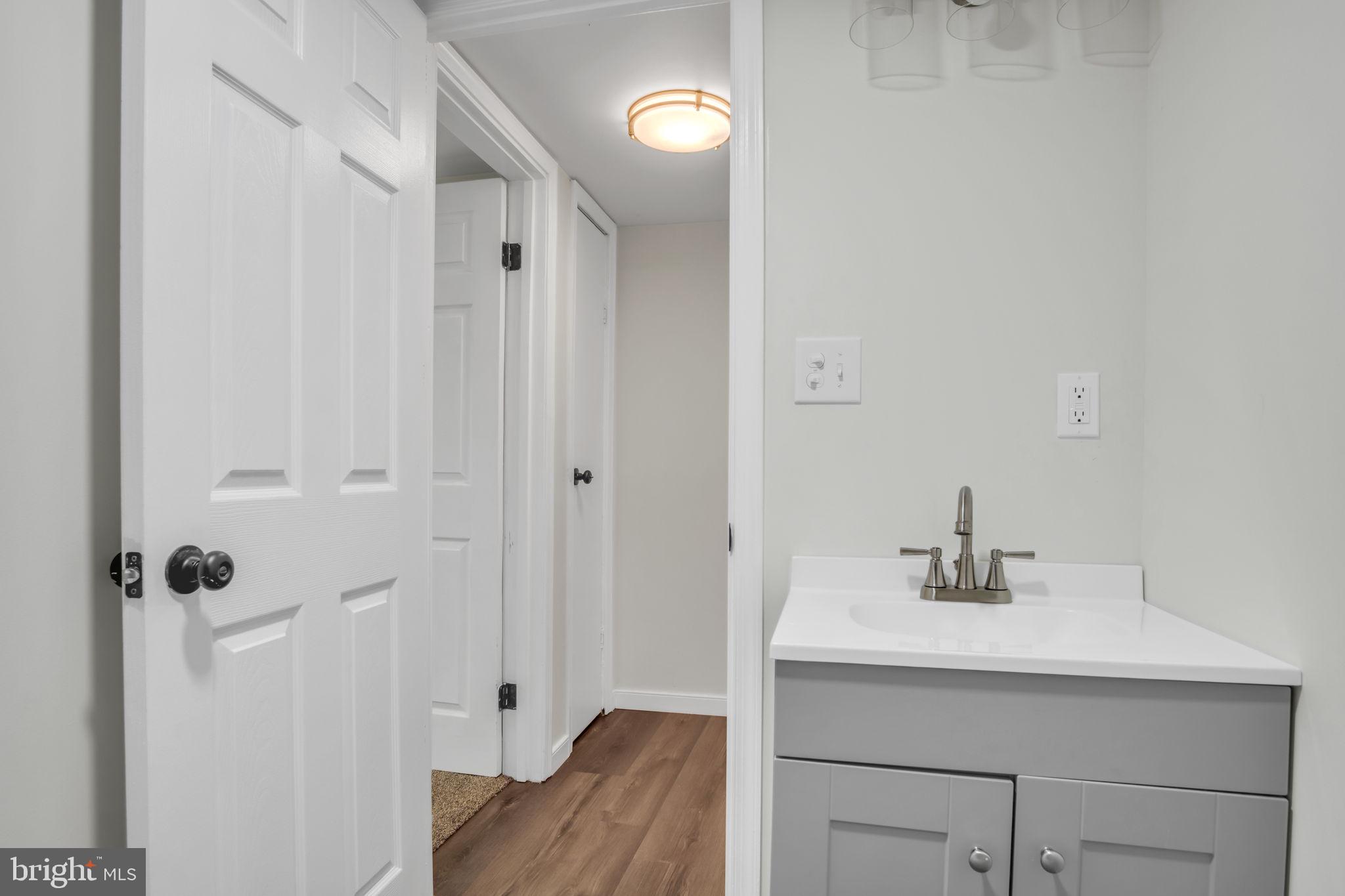 MEADOWVIEW ESTATES - Residential