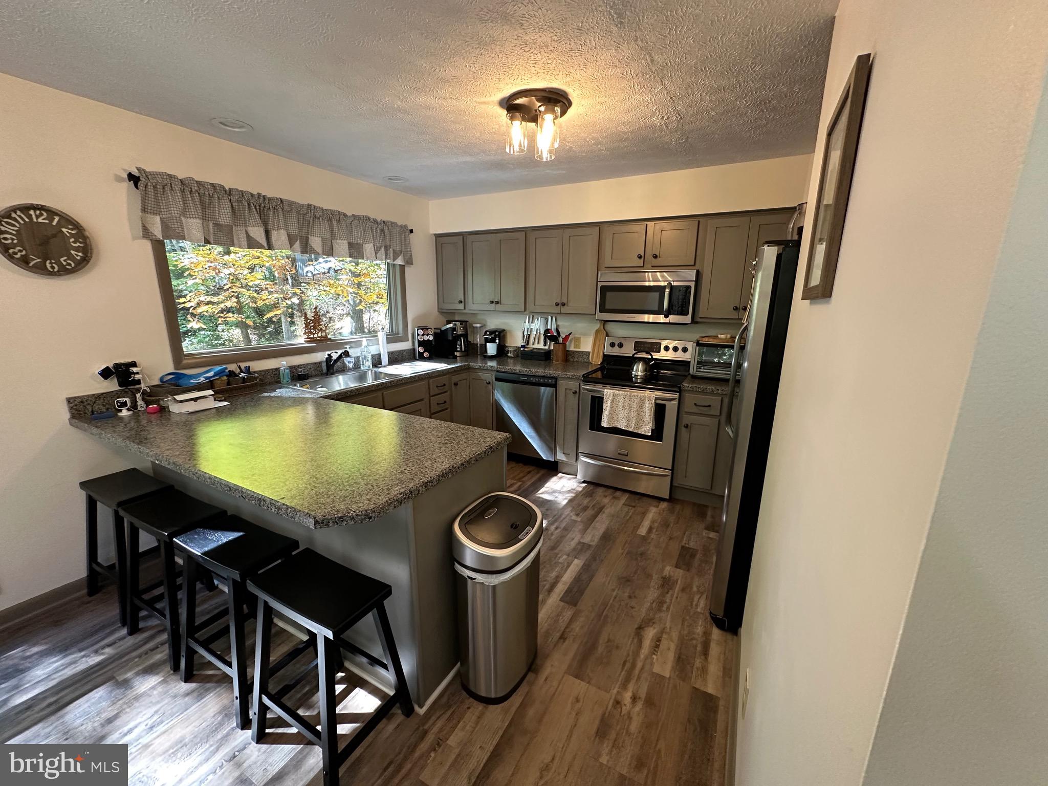 COOLFONT MOUNTAINSIDE - Residential