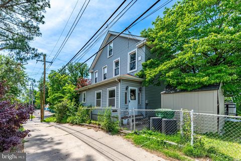 Photo of 1302 Cox Street, BALTIMORE, MD 21211 (MLS # MDBA2218530)