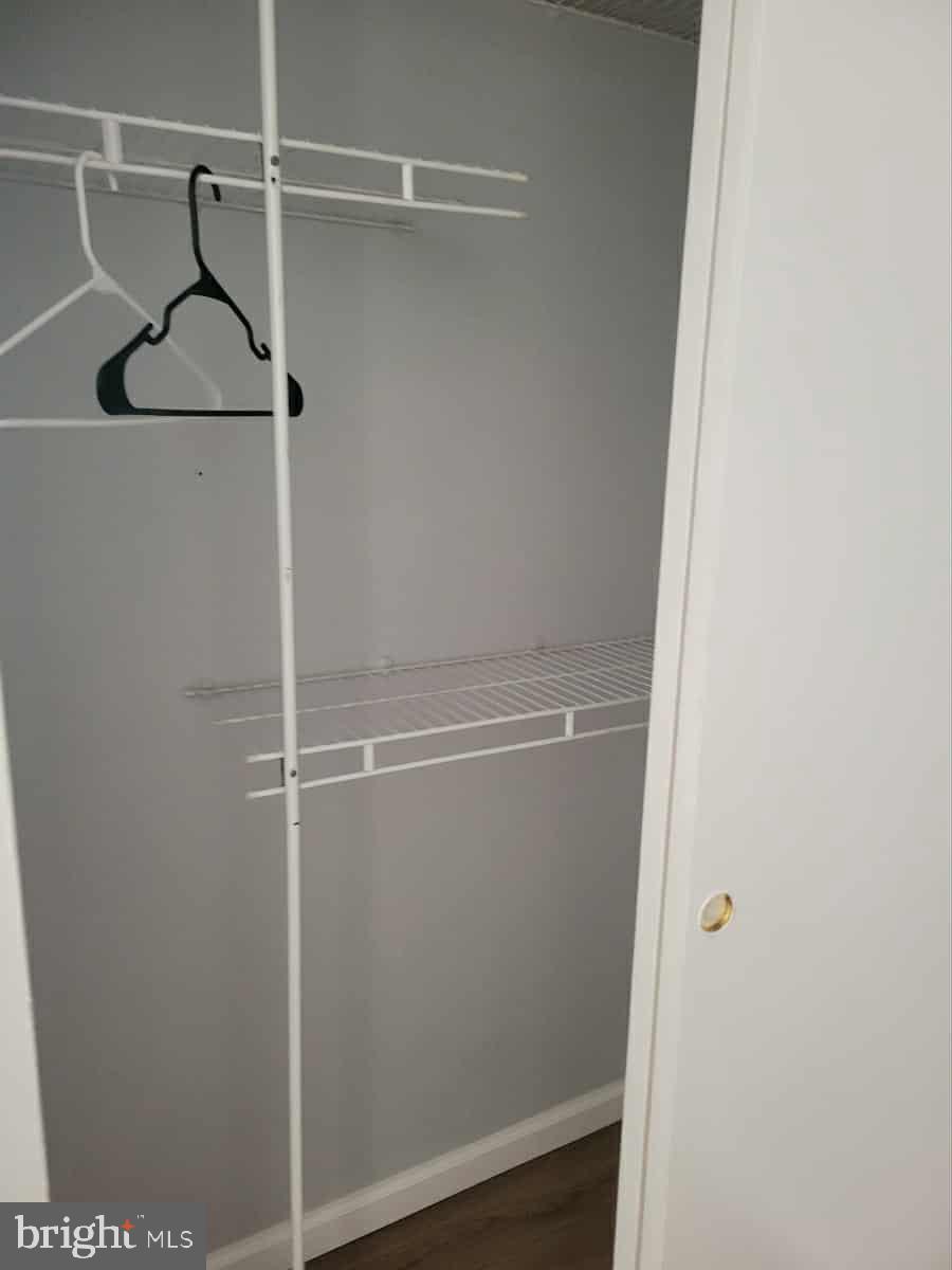 BUSTLETON - Residential