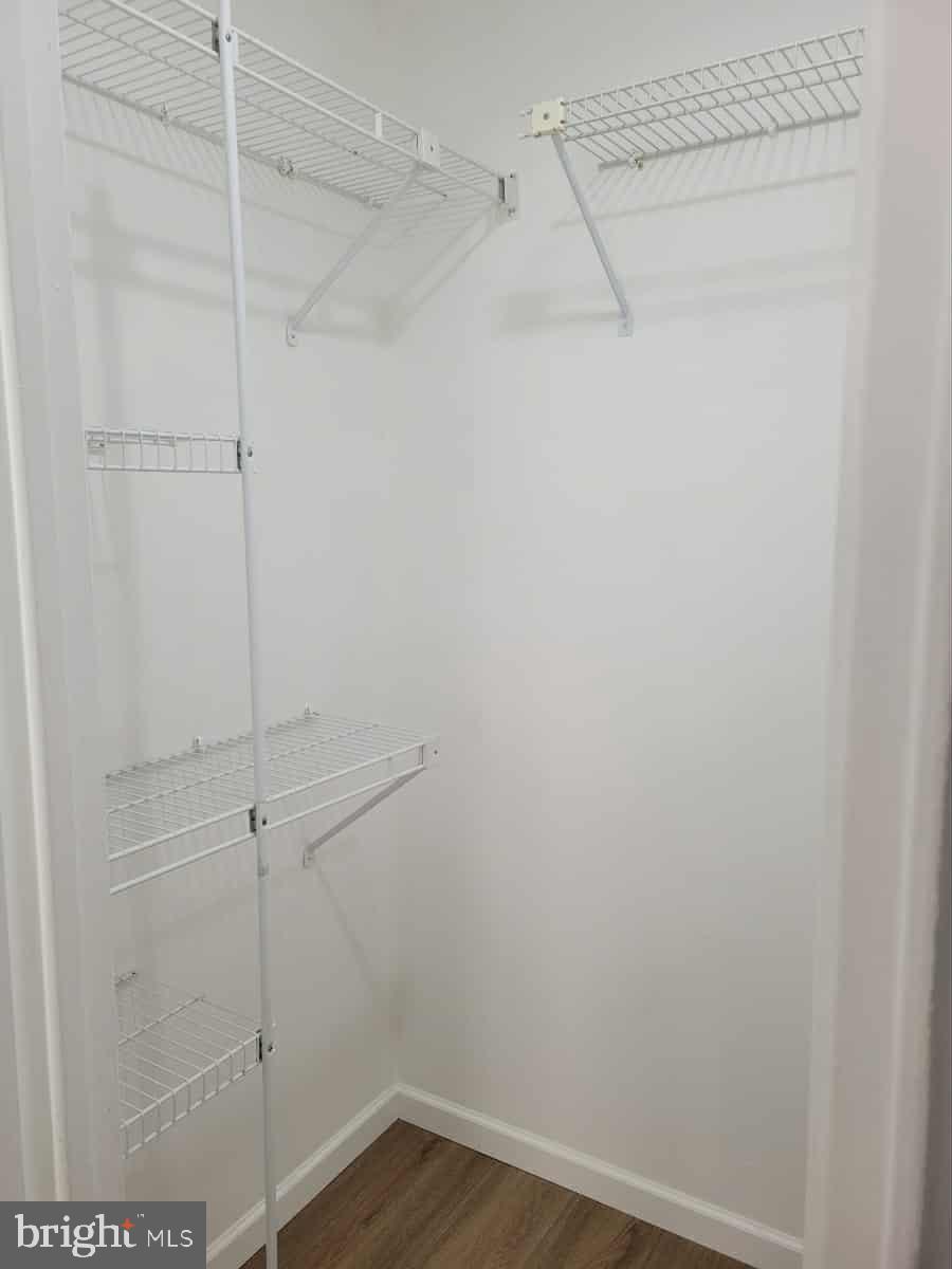 BUSTLETON - Residential