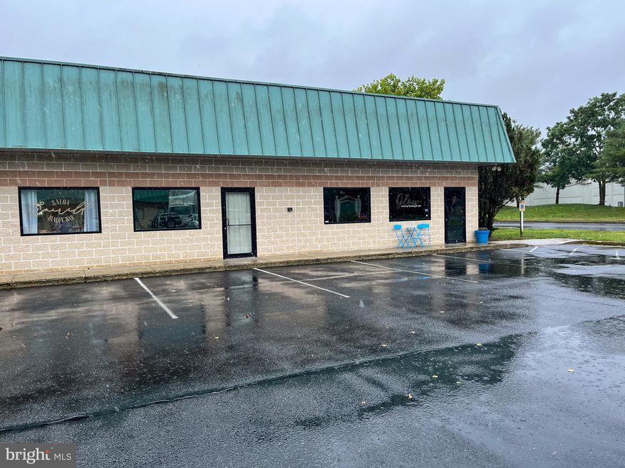 Located in Carlton Business Park just behind Walmart, this ±1,550 SF unit offers great visibility and easy access just off Route 50. The landlord has recently opened up the floor plan by removing several interior walls, creating a more versatile layout suitable for a variety of retail or office uses. Flooring will be installed to match the tenant’s business needs. Tenant is responsible for all utilities. An excellent opportunity for small businesses seeking adaptable space in a high-traffic commercial area.