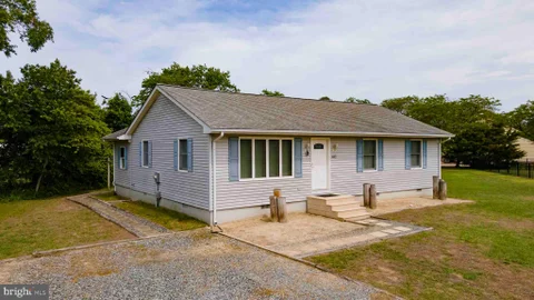 602 David Street, Ocean View, DE 19970 - #: DESU2084198