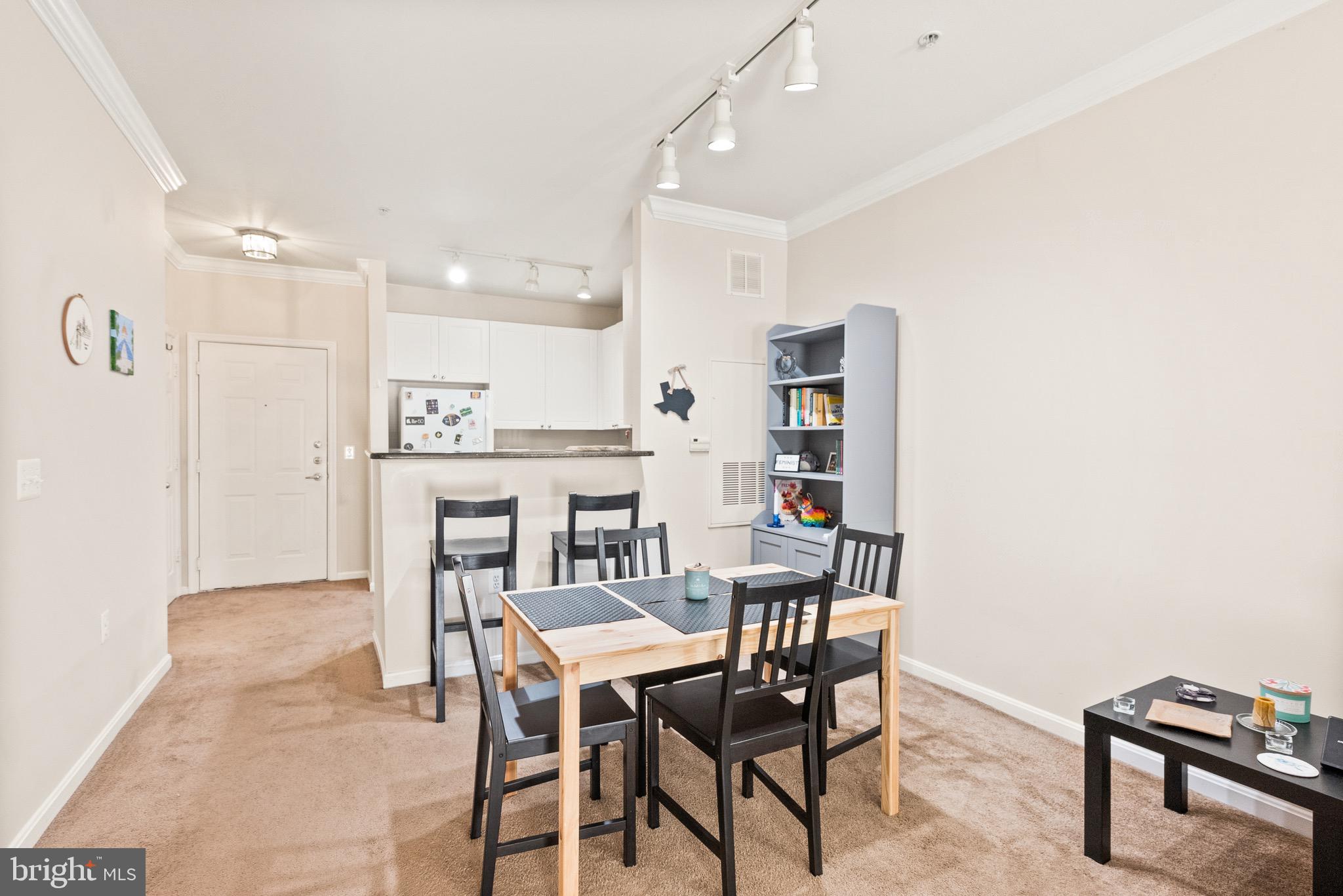 MARQUIS AT VIENNA STATION - Residential