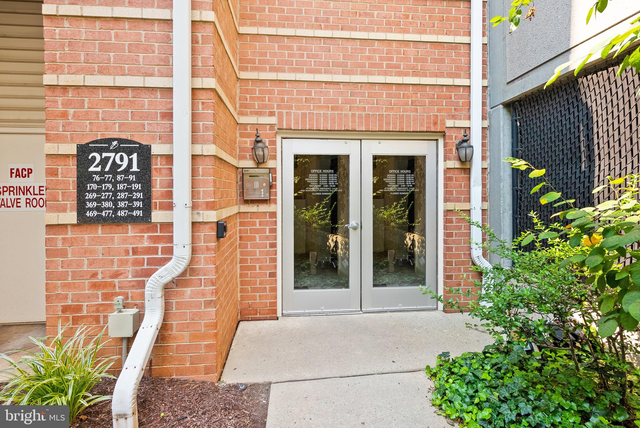 MARQUIS AT VIENNA STATION - Residential