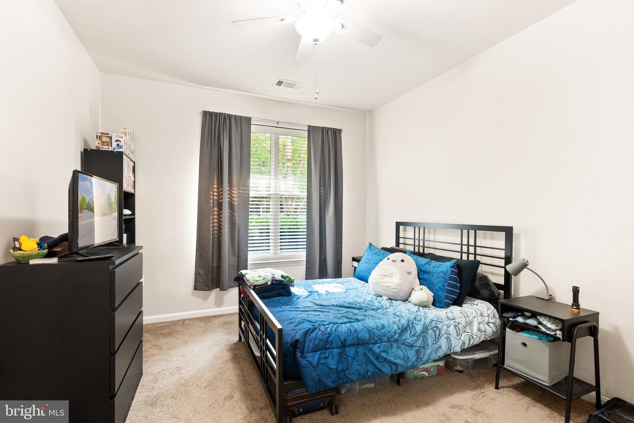 MARQUIS AT VIENNA STATION - Residential