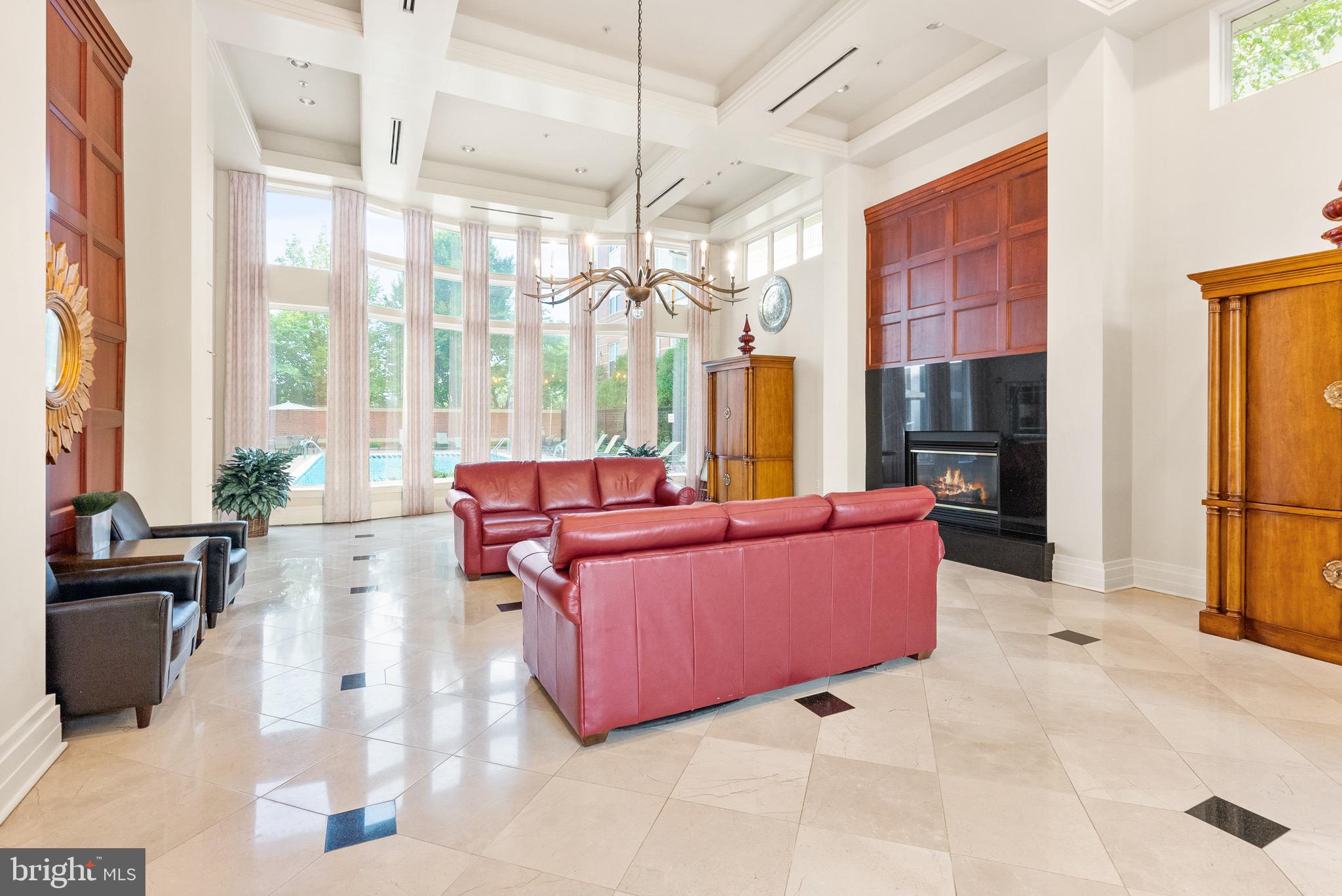 MARQUIS AT VIENNA STATION - Residential