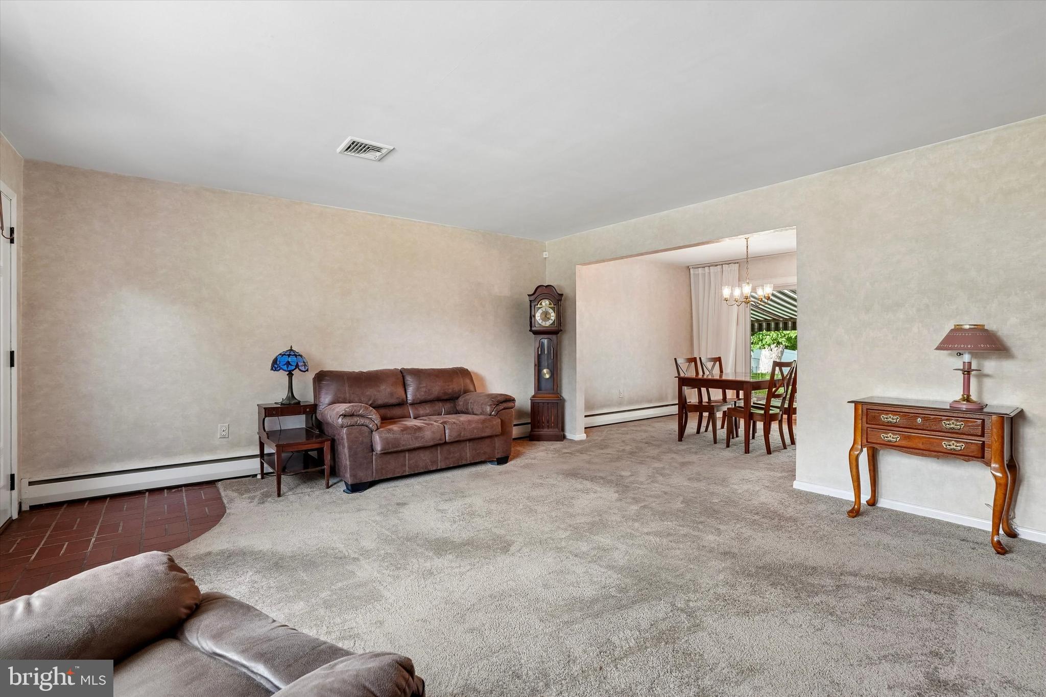 511 CHARLES DRIVE